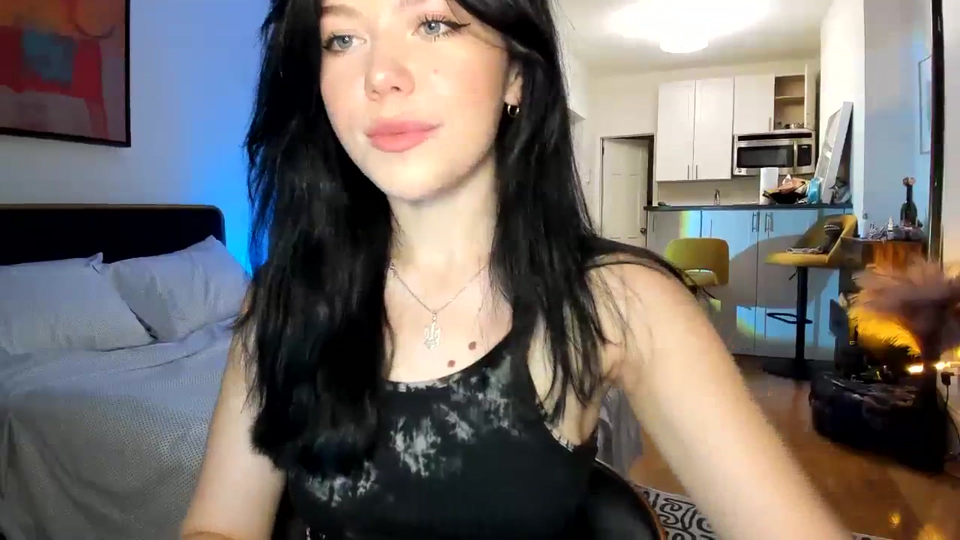 Gallery image thumbnail from Nancy_Morris's myfreecams stream on, 07/26/2023, 01:25 image 12 of 20