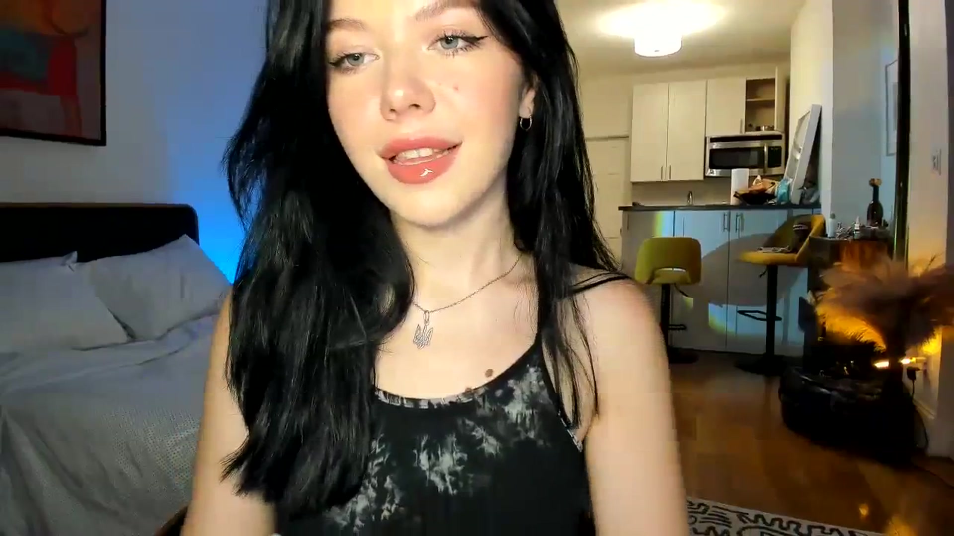 Gallery image thumbnail from Nancy_Morris's myfreecams stream on, 07/26/2023, 03:23 image 4 of 20