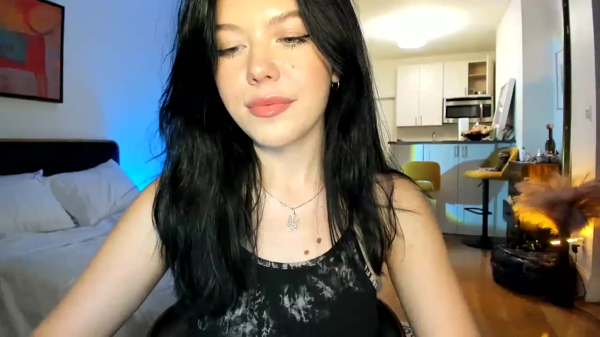 Gallery image thumbnail from Nancy_Morris's myfreecams stream on, 07/26/2023, 03:45 image 3 of 20