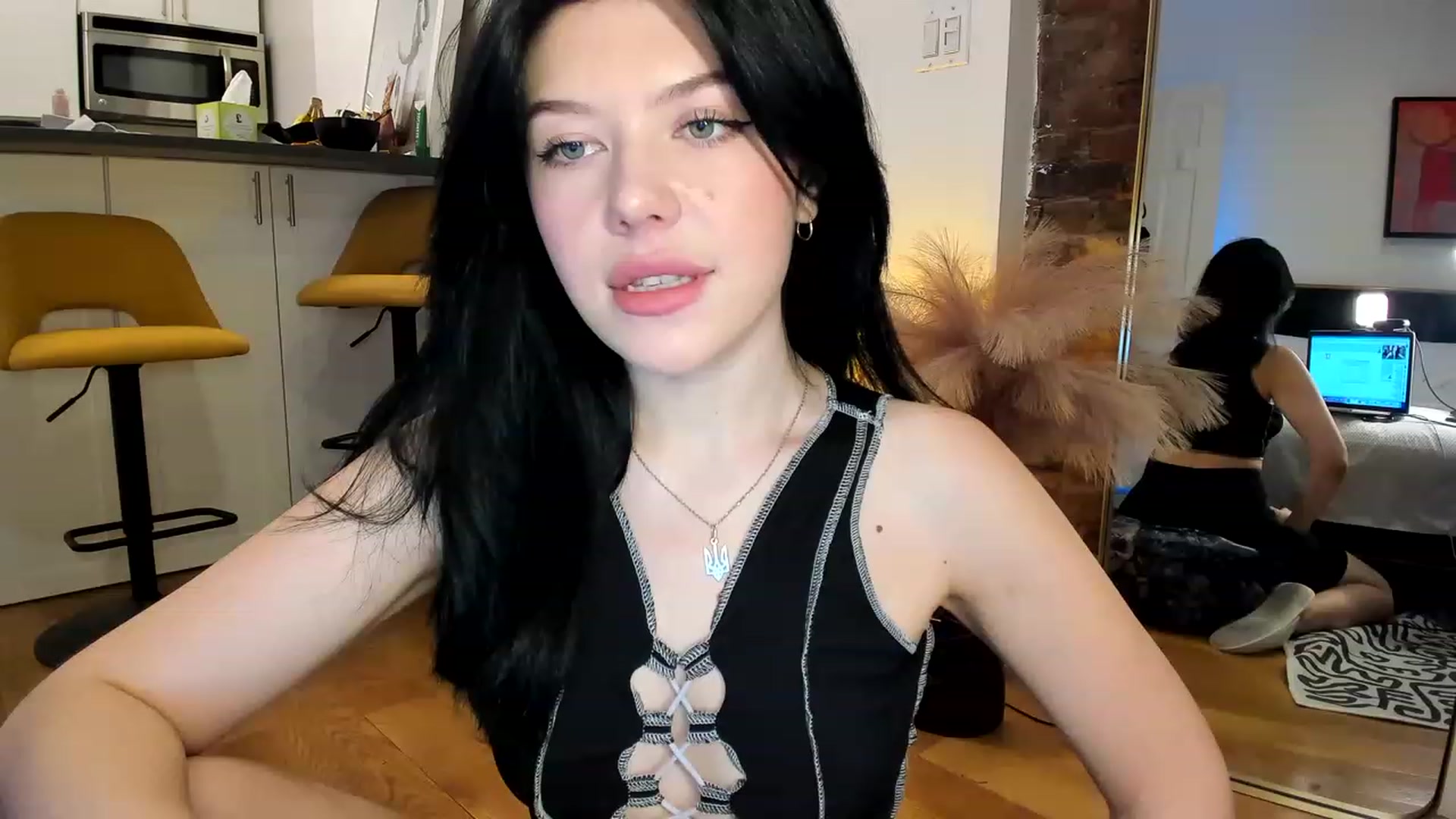 Gallery image thumbnail from Nancy_Morris's myfreecams stream on, 07/28/2023, 01:53 image 2 of 20