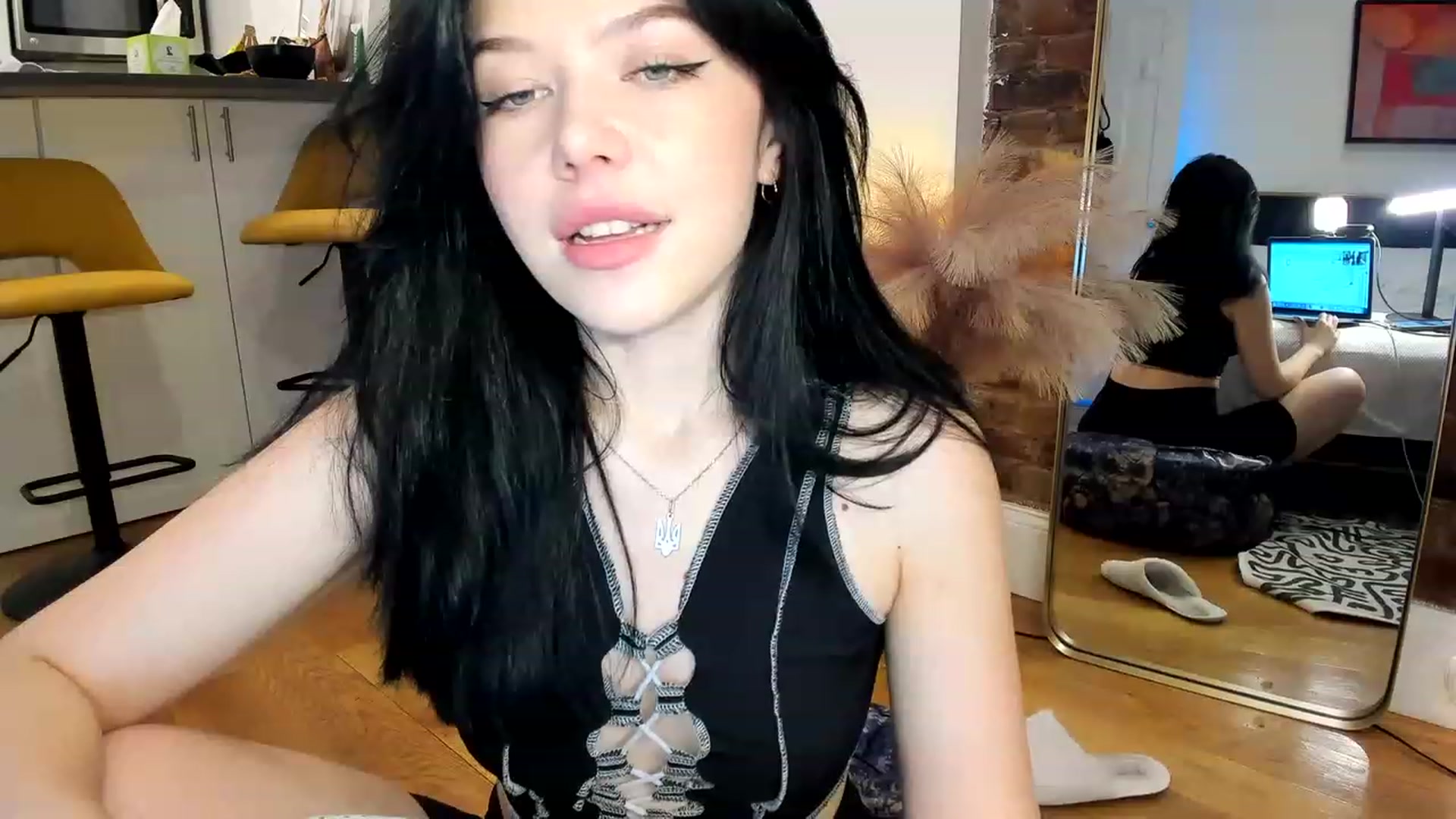 Gallery image thumbnail from Nancy_Morris's myfreecams stream on, 07/28/2023, 01:53 image 12 of 20
