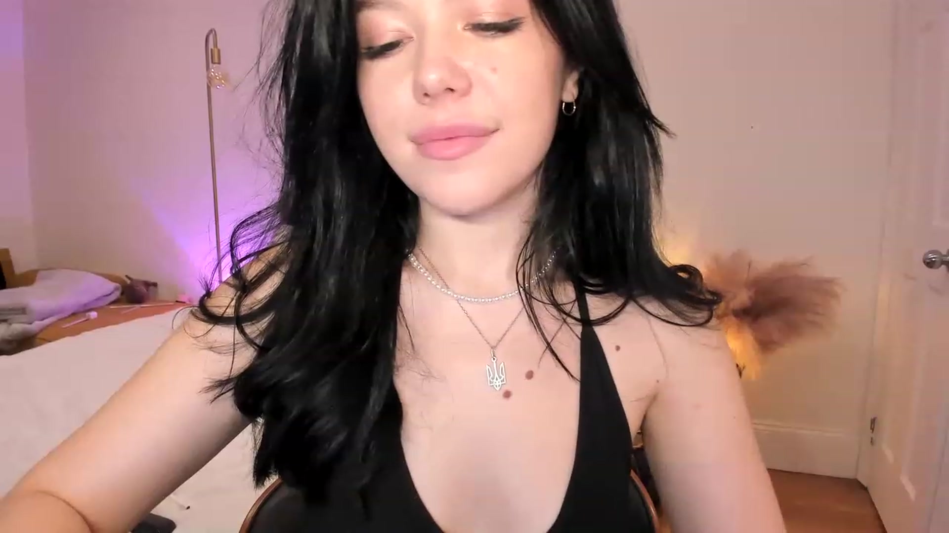 Gallery image thumbnail from Nancy_Morris's myfreecams stream on, 08/11/2023, 04:33 image 6 of 20