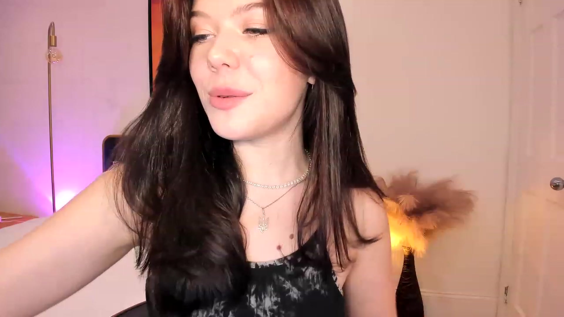 Gallery image thumbnail from Nancy_Morris's myfreecams stream on, 08/14/2023, 02:31 image 16 of 20