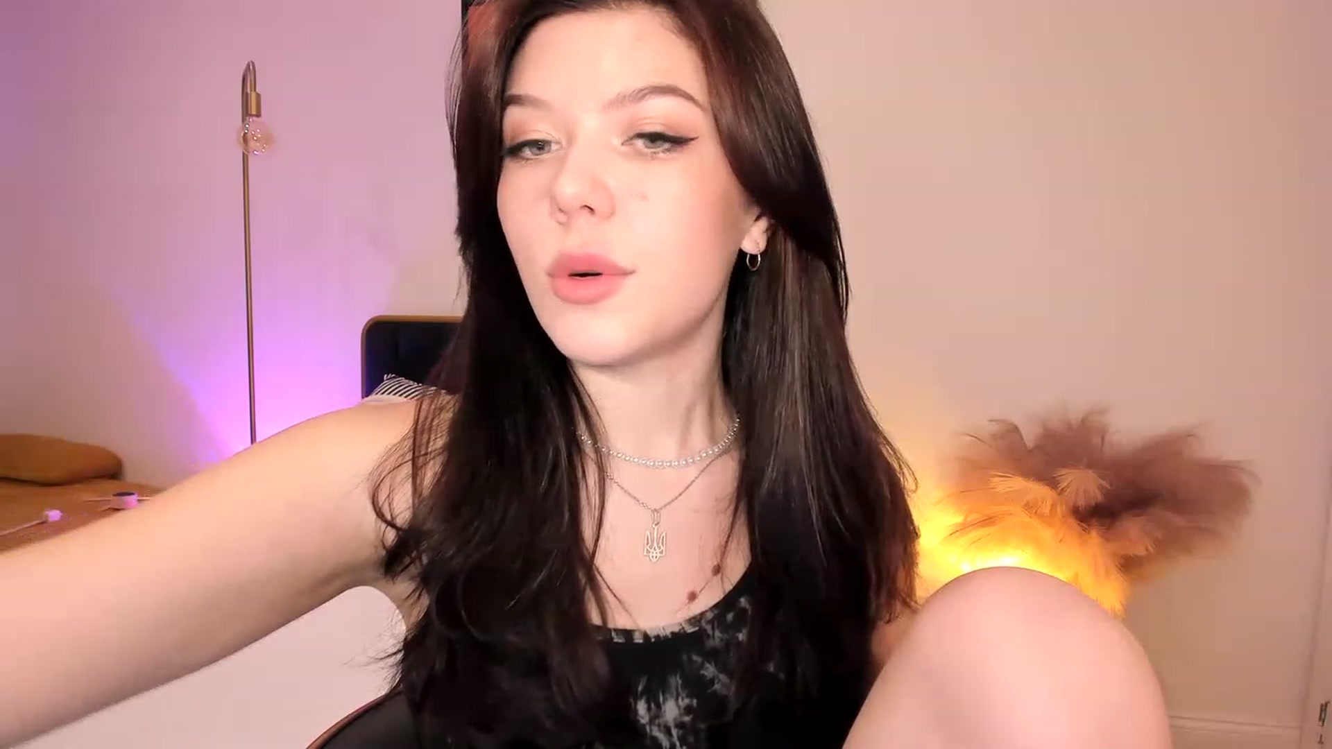Gallery image thumbnail from Nancy_Morris's myfreecams stream on, 08/14/2023, 02:31 image 19 of 20