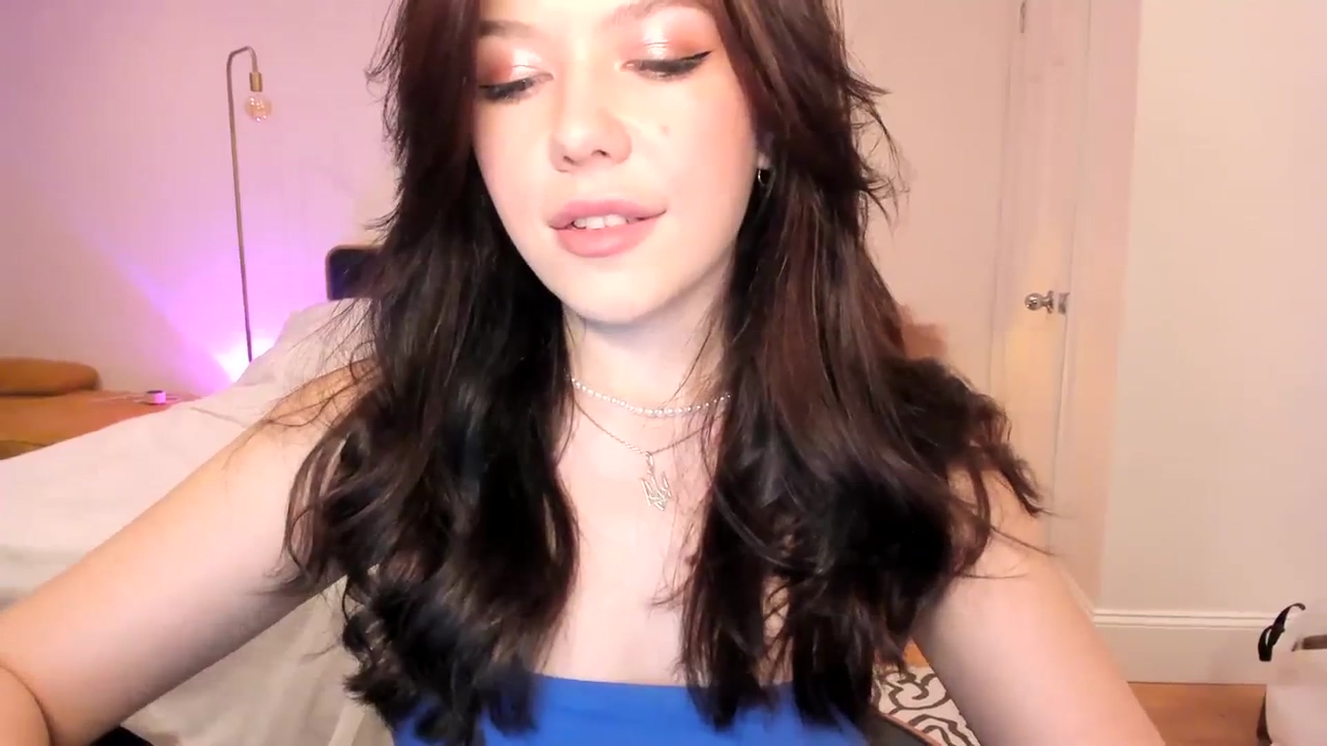 Gallery image thumbnail from Nancy_Morris's myfreecams stream on, 08/19/2023, 24:00 image 10 of 20