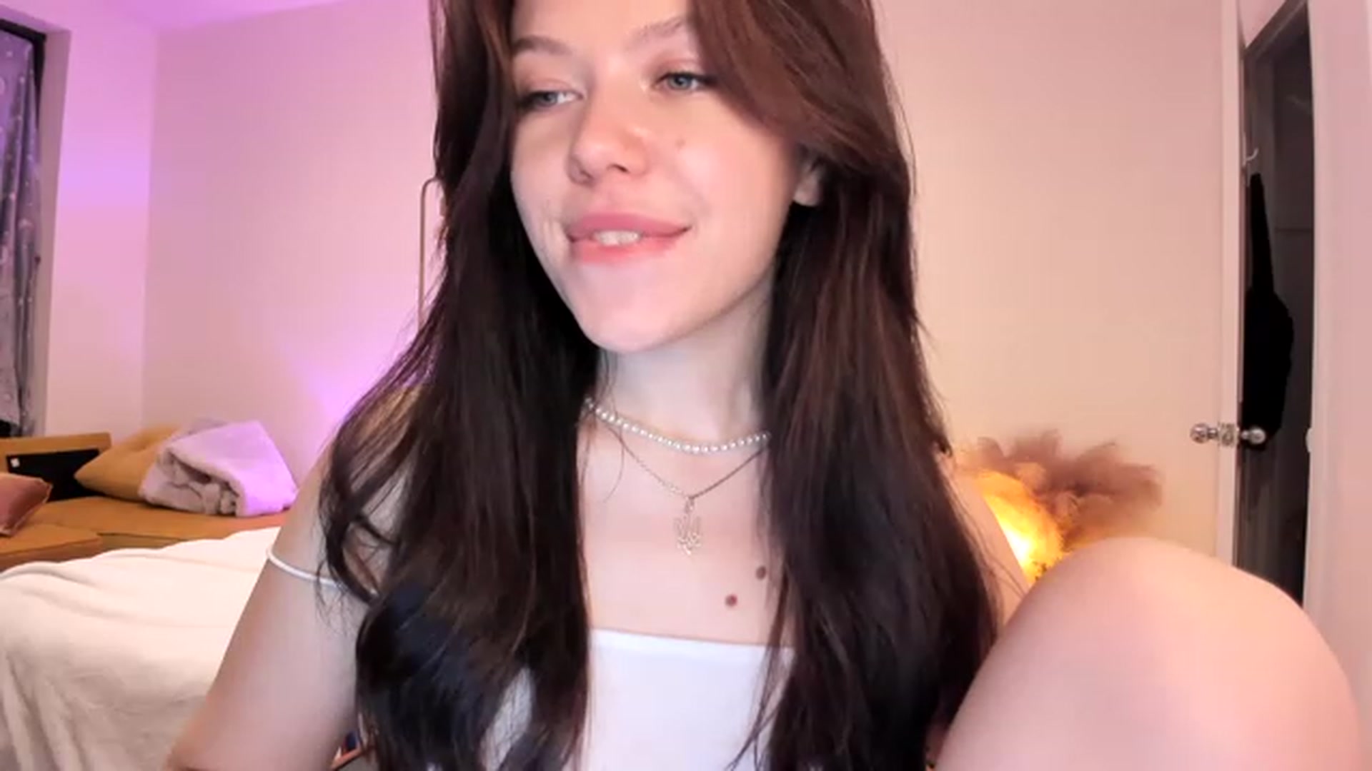Gallery image thumbnail from Nancy_Morris's myfreecams stream on, 08/26/2023, 03:07 image 7 of 20