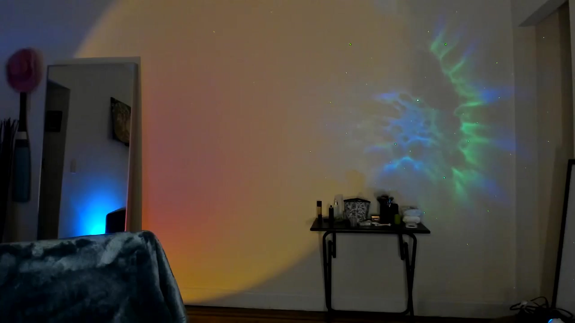 Gallery image thumbnail from Nancy_Morris's myfreecams stream on, 10/17/2024, 23:43 image 8 of 20