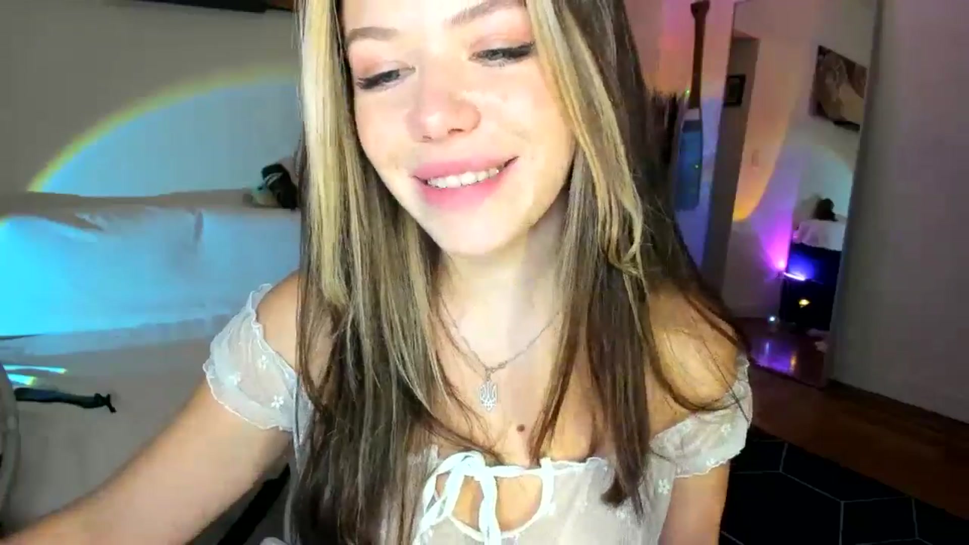 Gallery image thumbnail from Nancy_Morris's myfreecams stream on, 11/04/2024, 05:33 image 14 of 20
