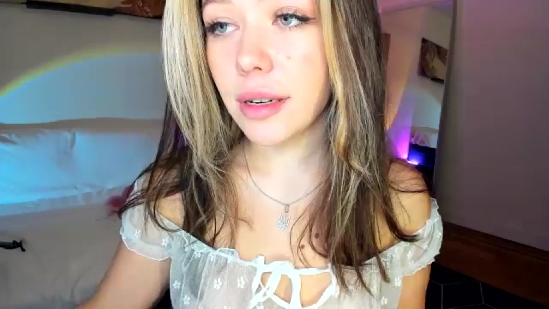 Gallery image thumbnail from Nancy_Morris's myfreecams stream on, 11/04/2024, 05:51 image 1 of 20