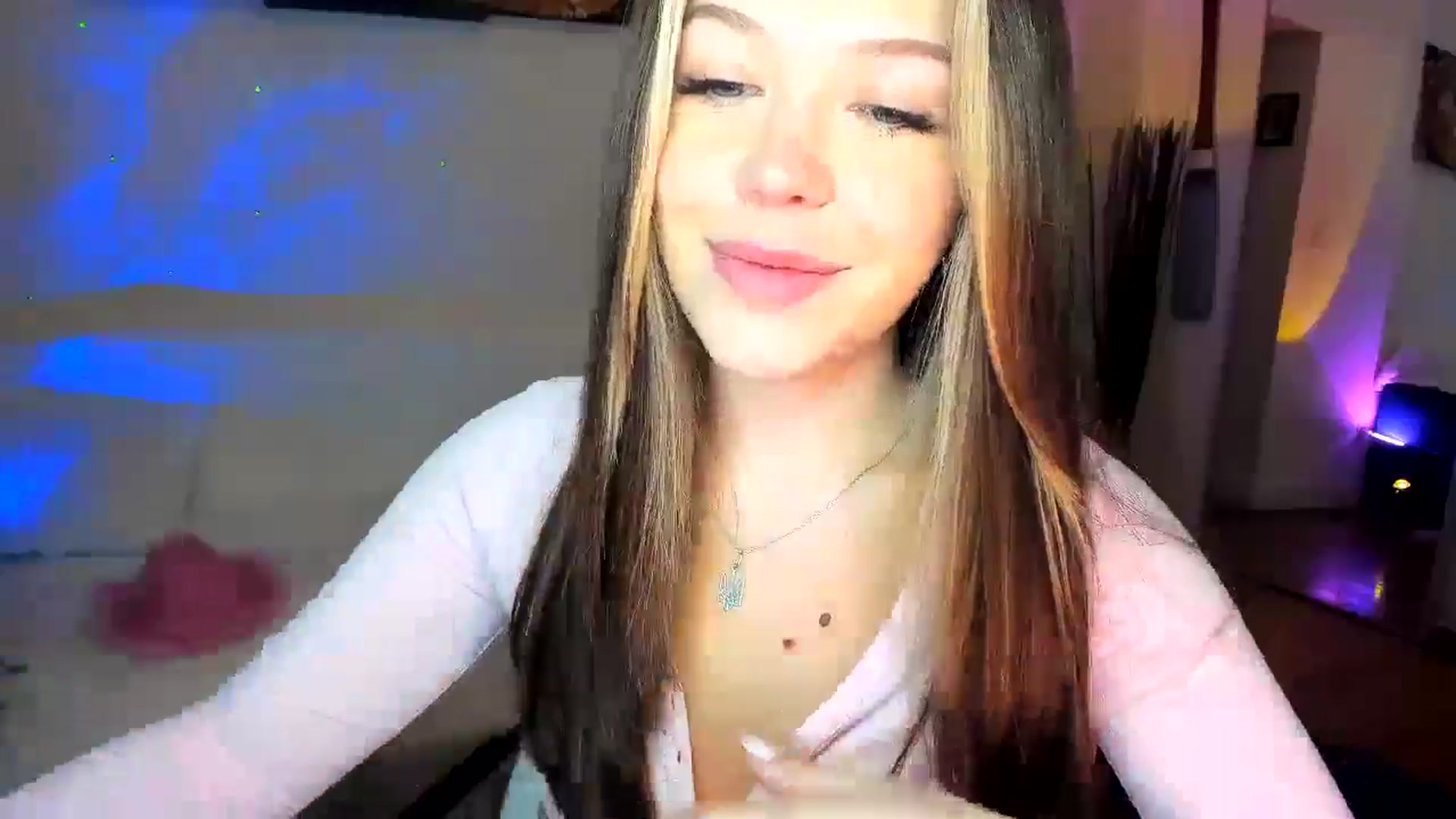 Gallery image thumbnail from Nancy_Morris's myfreecams stream on, 11/05/2024, 24:01 image 6 of 20