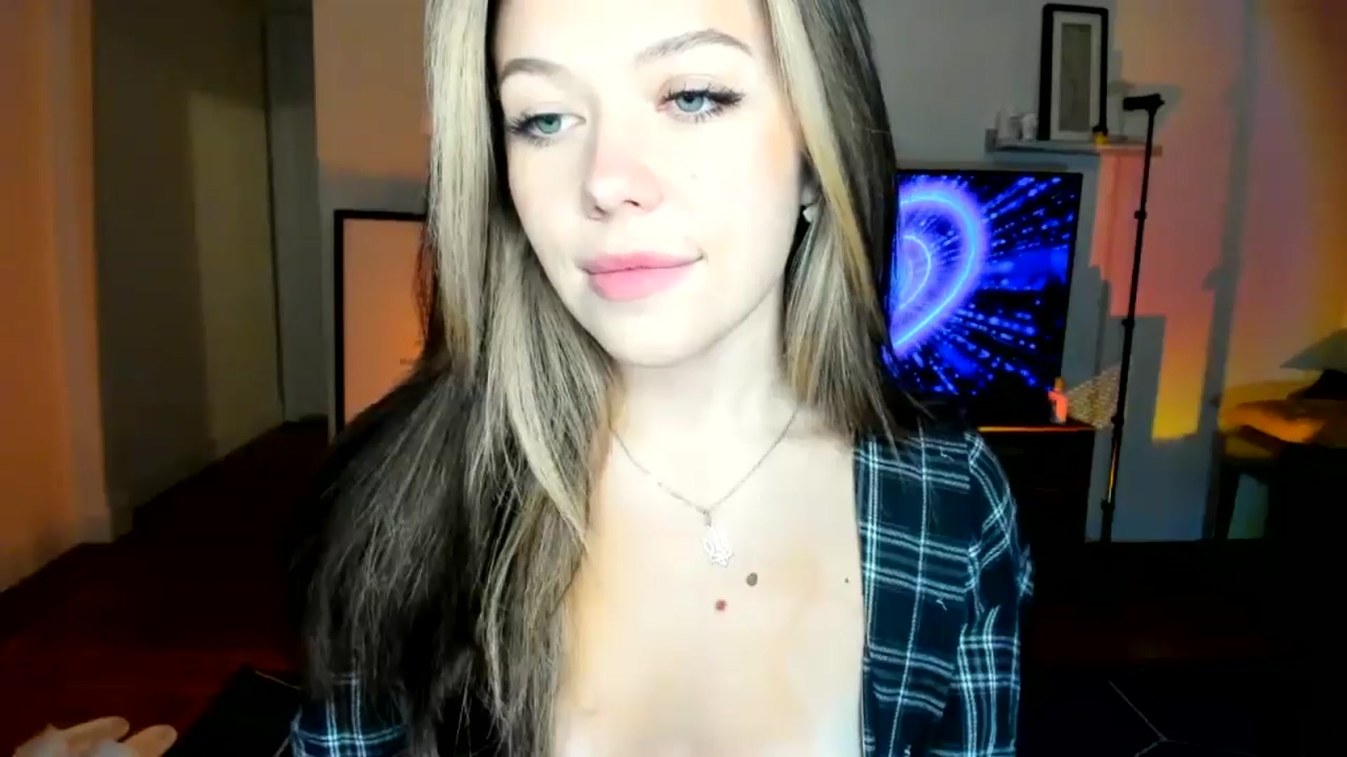 Gallery image thumbnail from Nancy_Morris's myfreecams stream on, 11/09/2024, 07:48 image 19 of 20