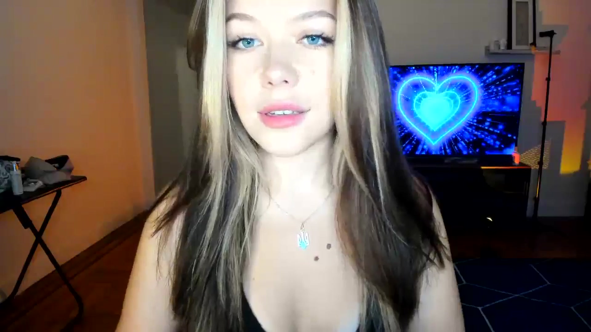 Gallery image thumbnail from Nancy_Morris's myfreecams stream on, 11/09/2024, 07:48 image 3 of 20
