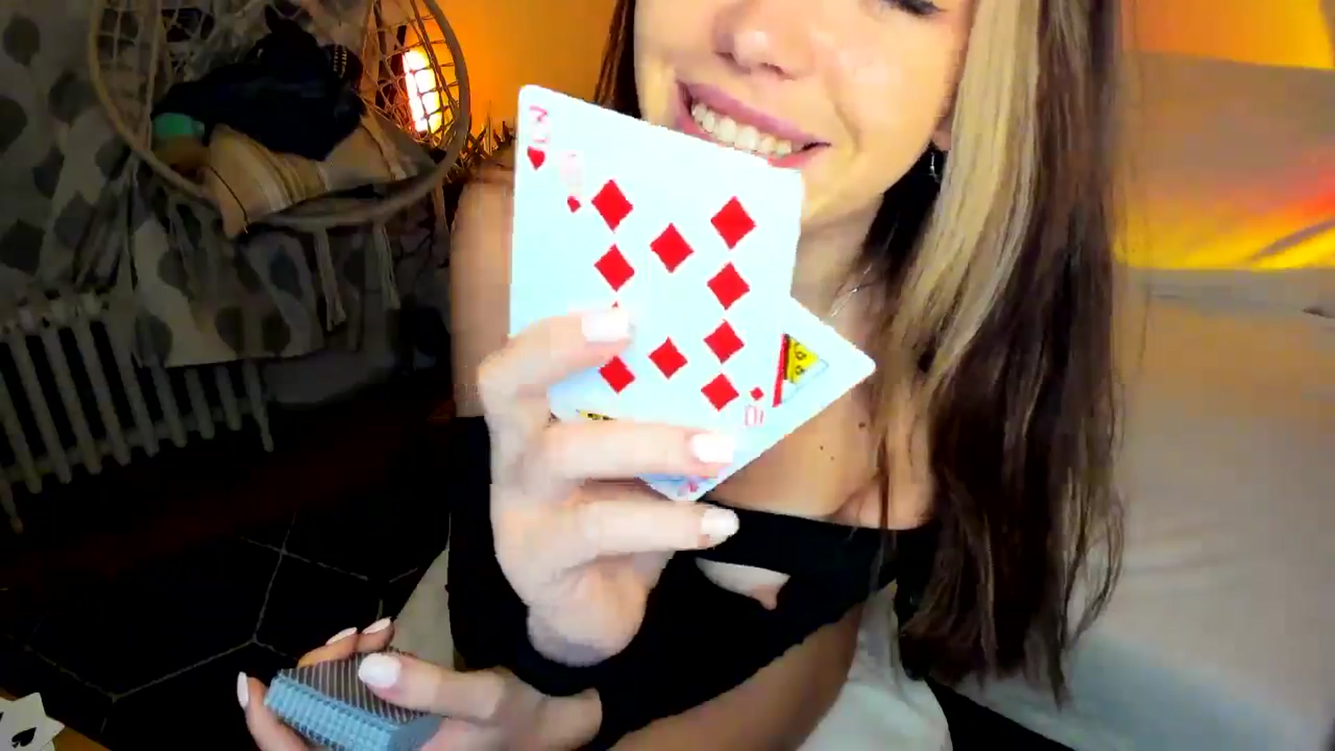 Gallery image thumbnail from Nancy_Morris's myfreecams stream on, 11/10/2024, 06:46 image 18 of 20