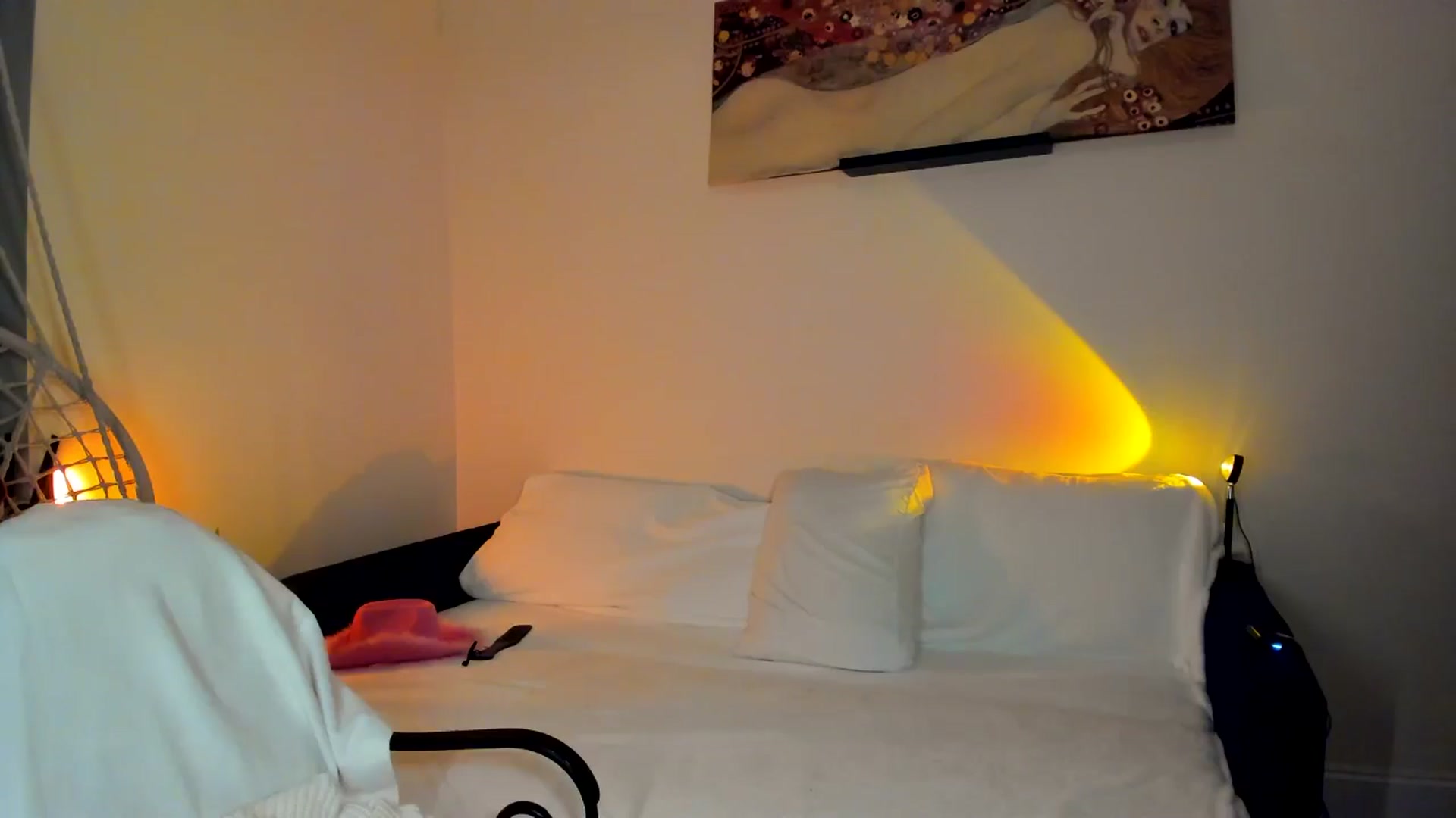 Gallery image thumbnail from Nancy_Morris's myfreecams stream on, 11/14/2024, 04:05 image 19 of 20