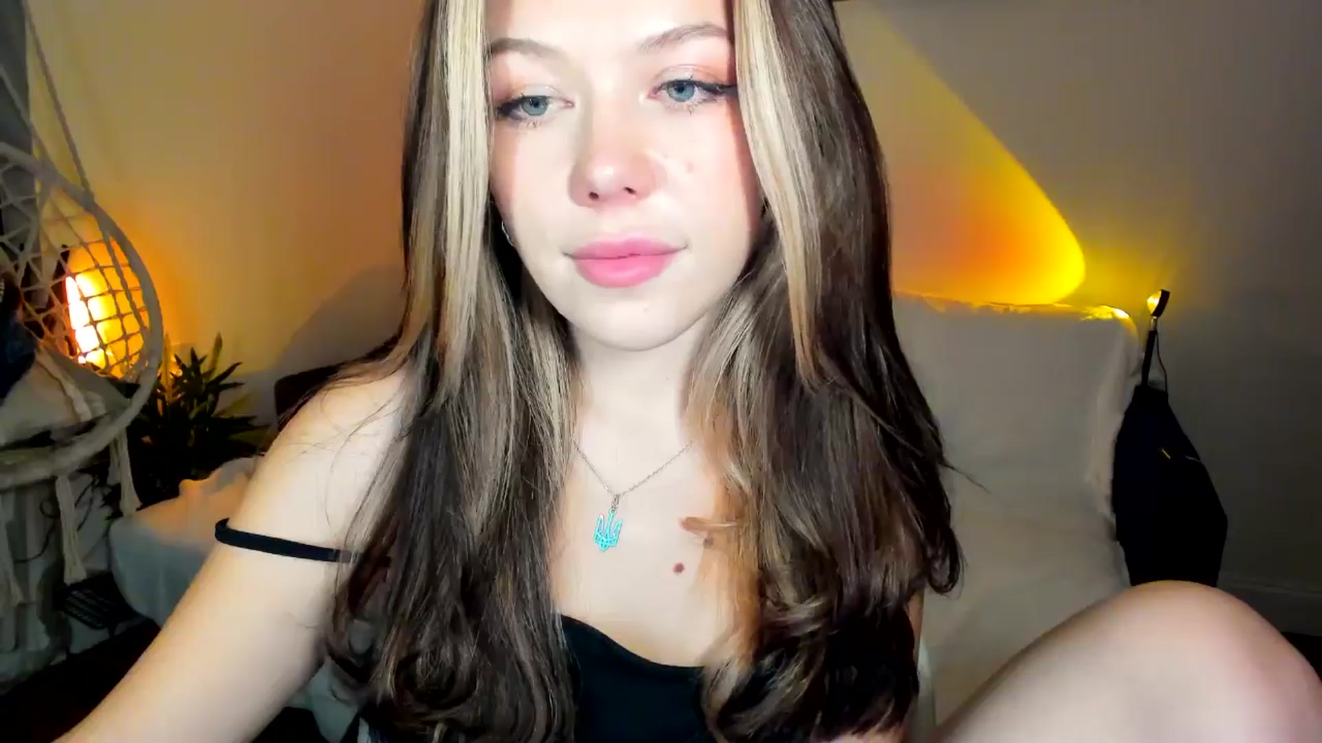 Gallery image thumbnail from Nancy_Morris's myfreecams stream on, 11/14/2024, 07:05 image 3 of 20