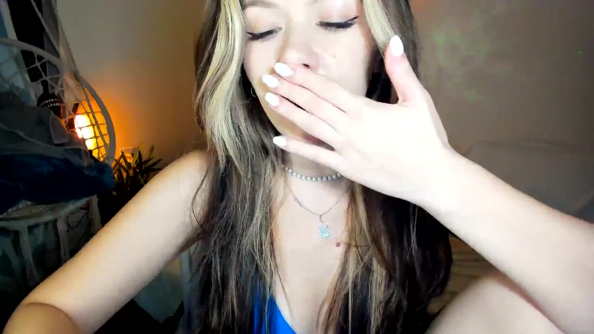 Gallery image thumbnail from Nancy_Morris's myfreecams stream on, 11/17/2024, 05:23 image 12 of 20