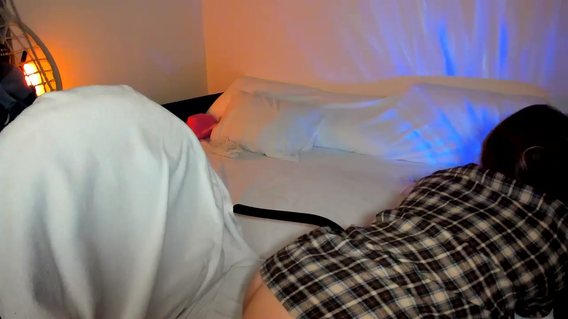 Gallery image thumbnail from Nancy_Morris's myfreecams stream on, 11/21/2024, 07:06 image 19 of 20