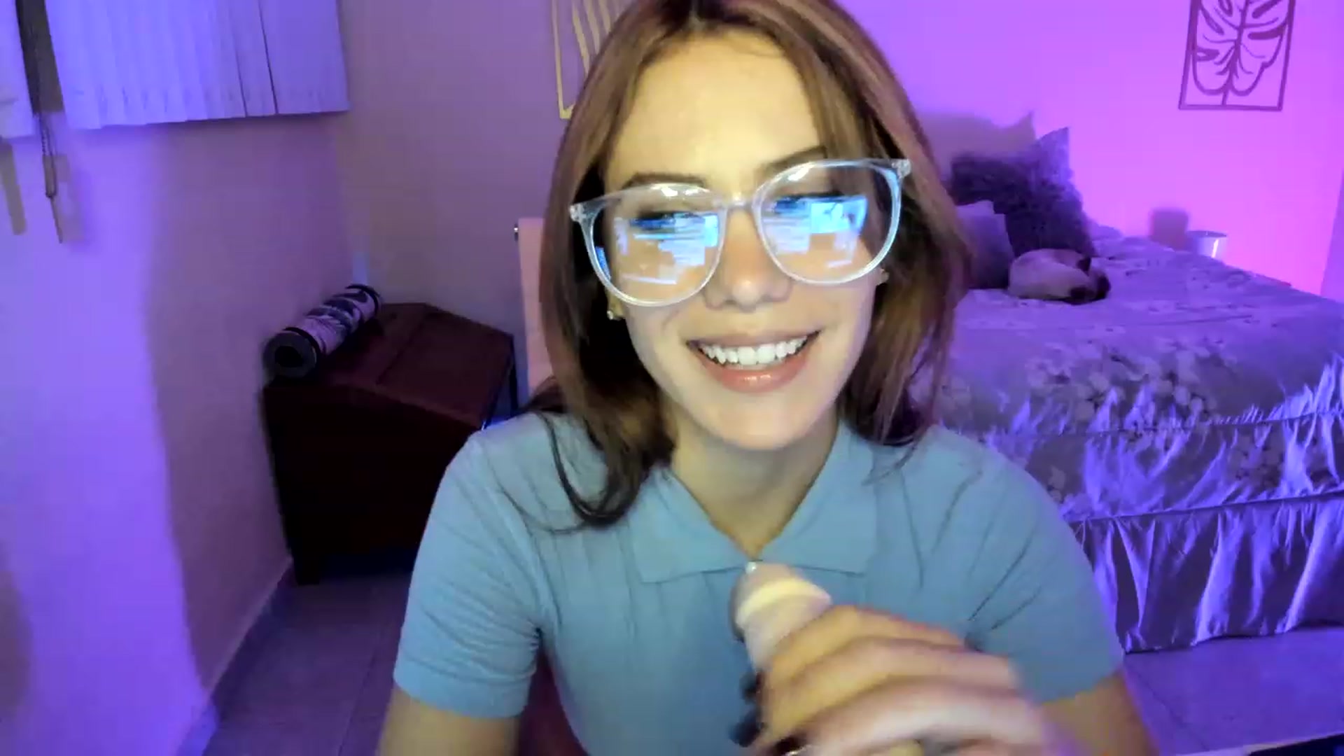 Gallery image thumbnail from NancyyB's myfreecams stream on, 11/16/2022, 24:55 image 9 of 20