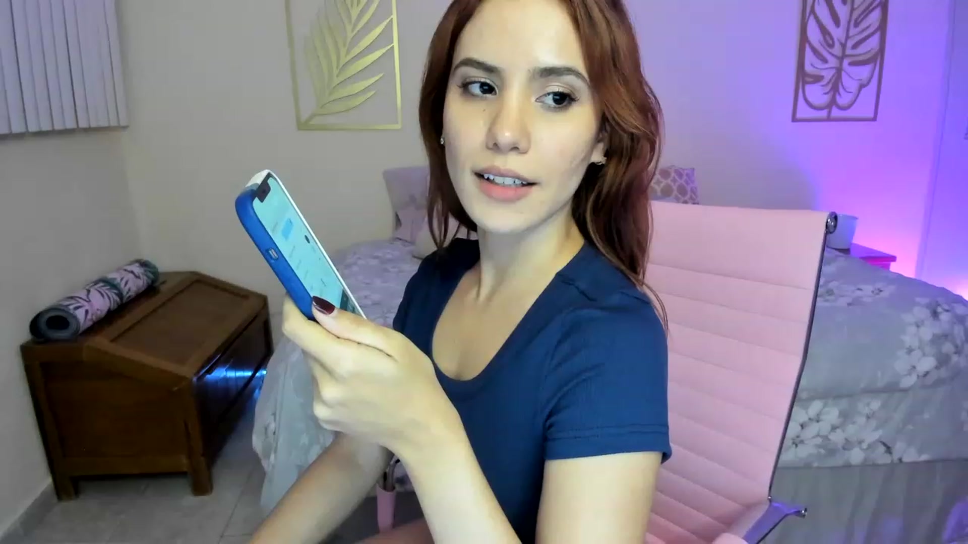 Gallery image thumbnail from NancyyB's myfreecams stream on, 12/01/2022, 24:47 image 19 of 20