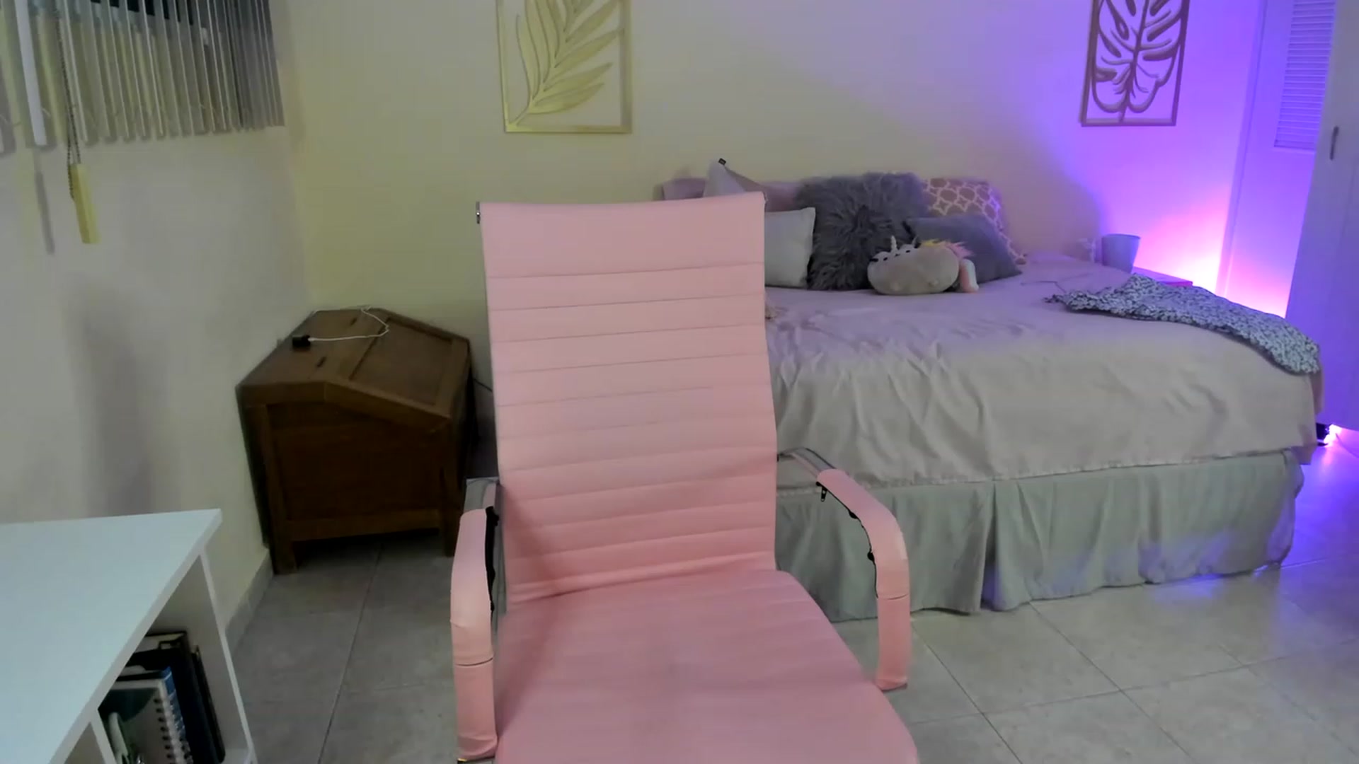 Gallery image thumbnail from NancyyB's myfreecams stream on, 01/11/2023, 03:56 image 12 of 20
