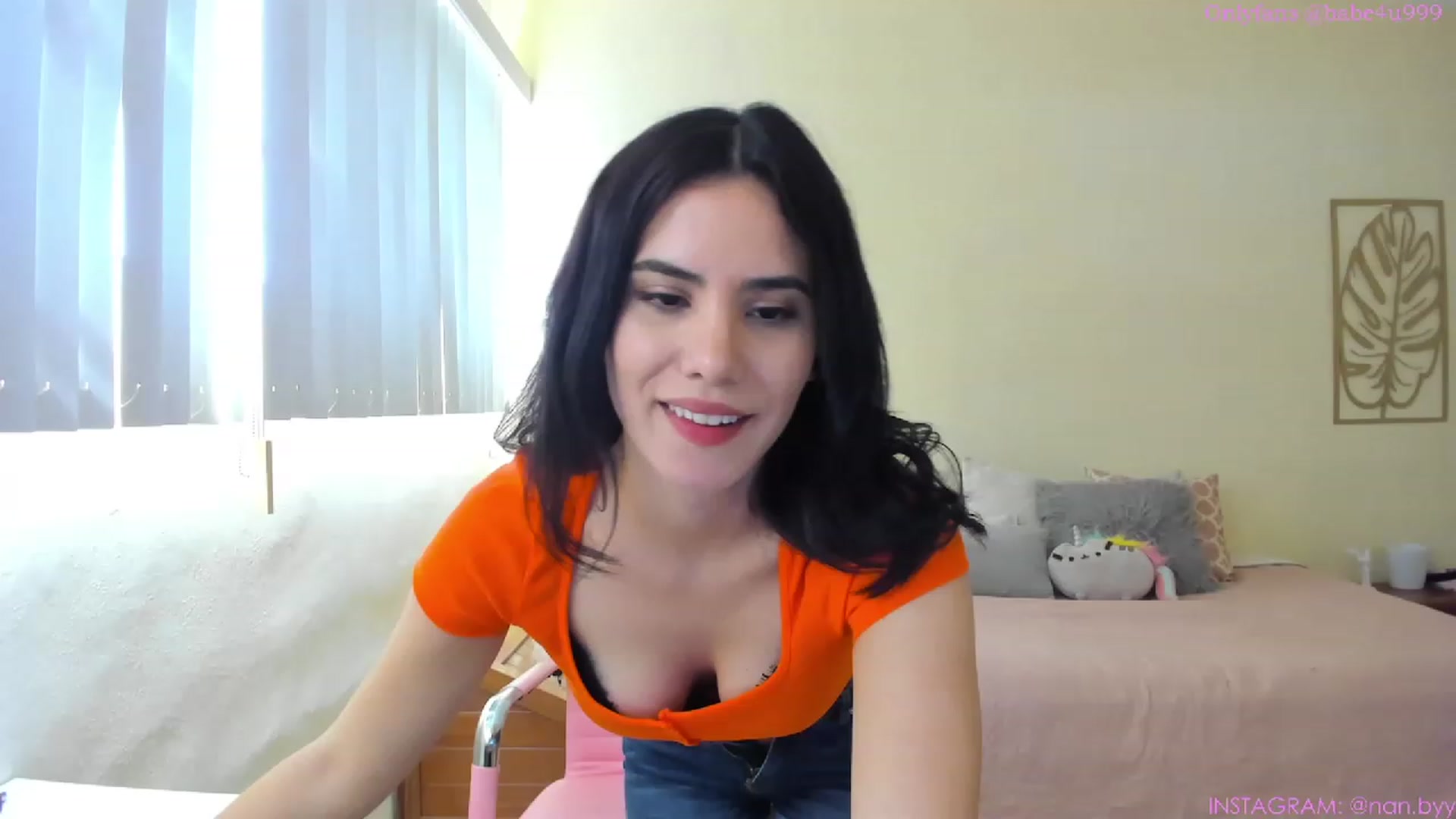 Gallery image thumbnail from NancyyB's myfreecams stream on, 03/13/2023, 21:51 image 7 of 20