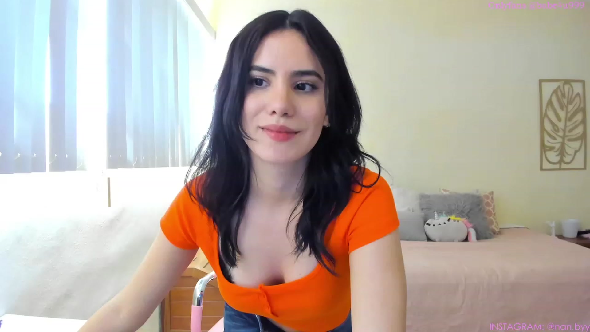 Gallery image thumbnail from NancyyB's myfreecams stream on, 03/13/2023, 21:51 image 19 of 20
