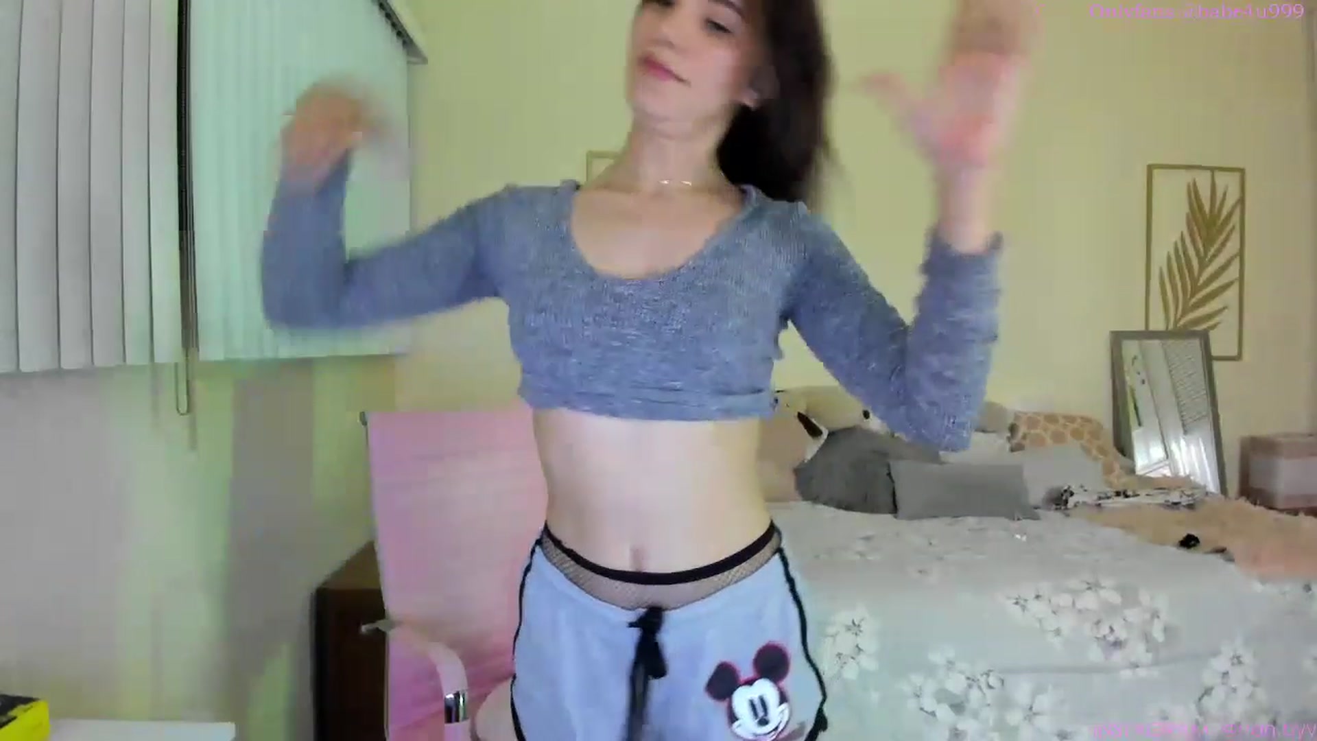 Gallery image thumbnail from NancyyB's myfreecams stream on, 06/09/2023, 01:50 image 17 of 20