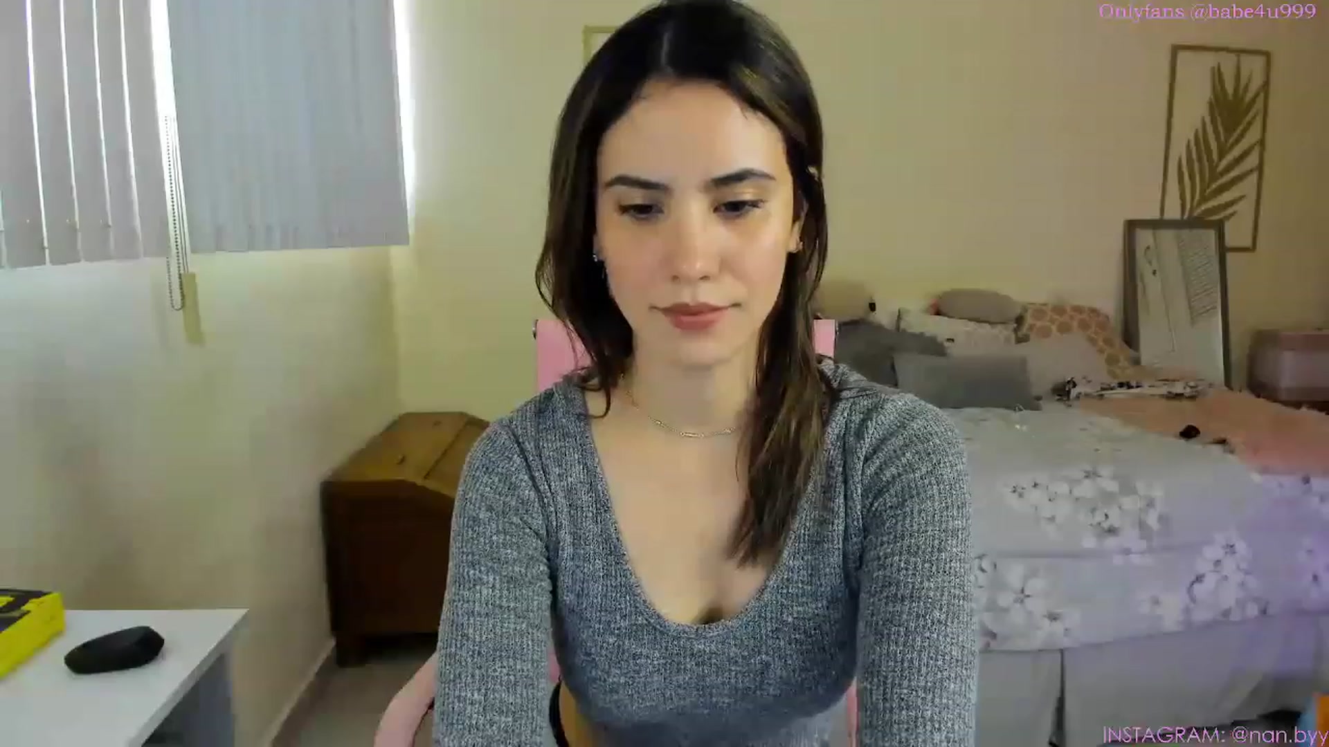 Gallery image thumbnail from NancyyB's myfreecams stream on, 06/09/2023, 01:50 image 2 of 20