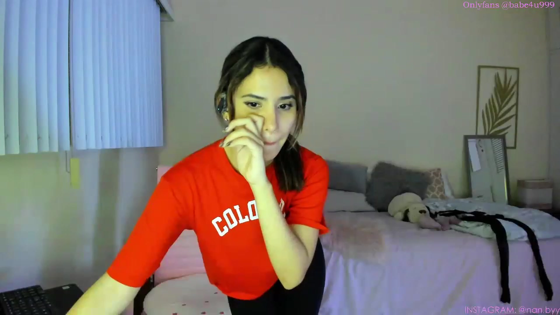 Gallery image thumbnail from NancyyB's myfreecams stream on, 06/14/2023, 04:33 image 13 of 20