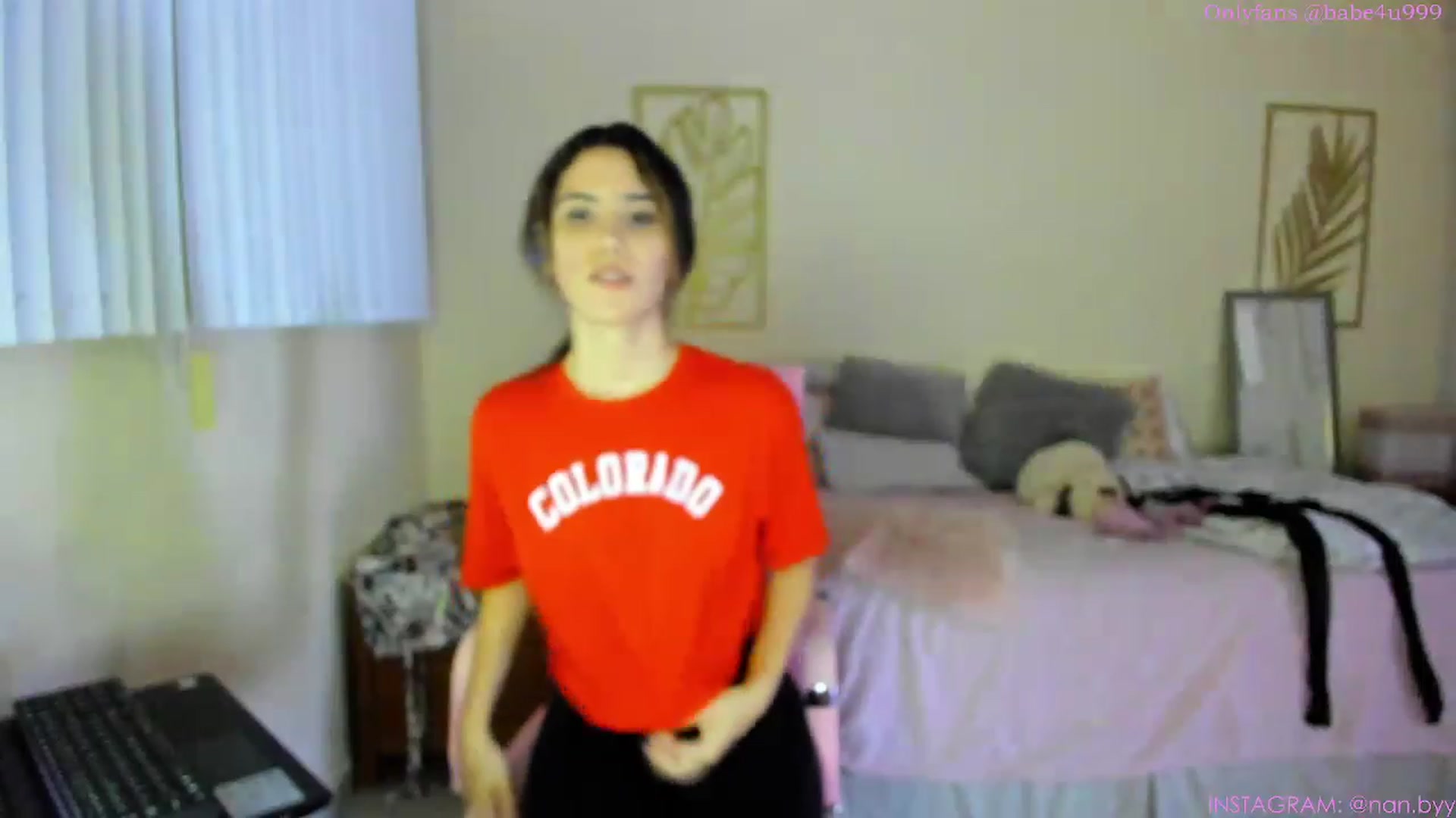 Gallery image thumbnail from NancyyB's myfreecams stream on, 06/14/2023, 04:33 image 18 of 20