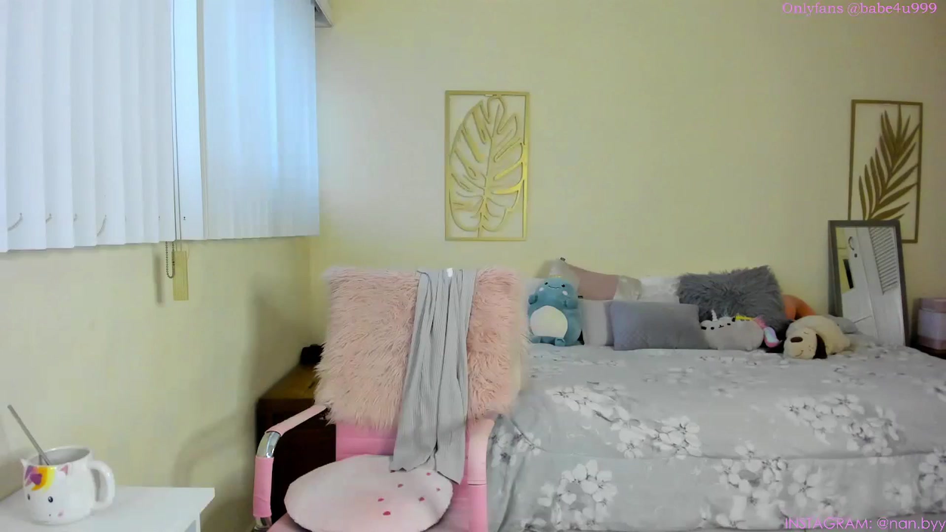 Gallery image thumbnail from NancyyB's myfreecams stream on, 07/22/2023, 24:32 image 4 of 20