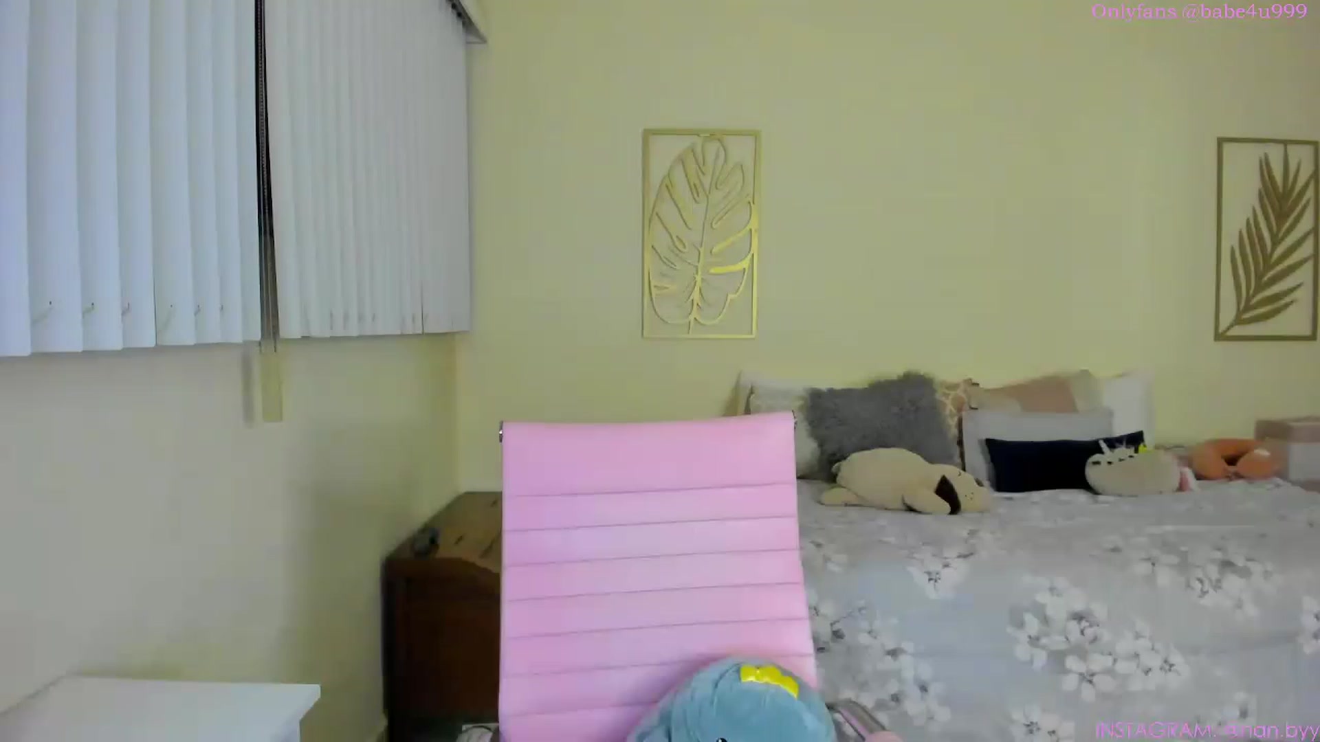 Gallery image thumbnail from NancyyB's myfreecams stream on, 08/14/2023, 03:54 image 20 of 20