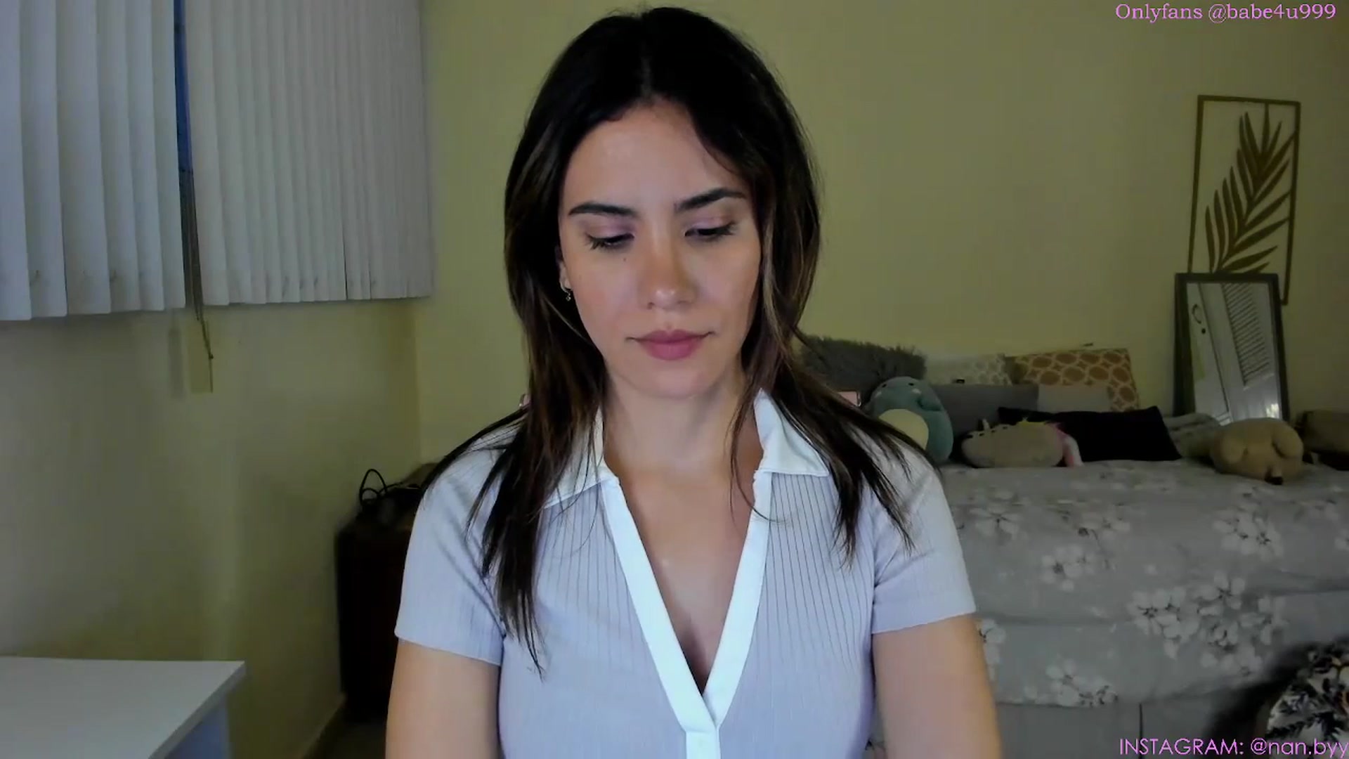 Gallery image thumbnail from NancyyB's myfreecams stream on, 08/25/2023, 24:52 image 12 of 20