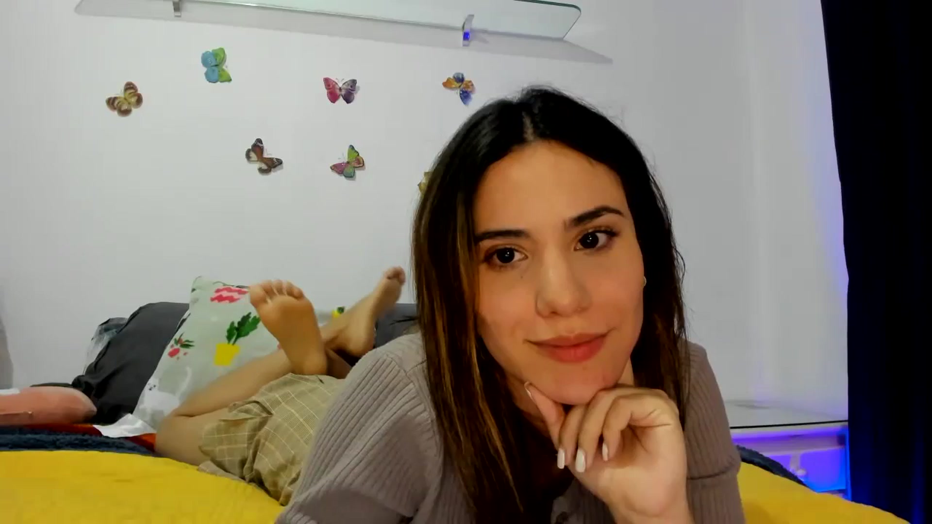 Gallery image thumbnail from NancyyB's myfreecams stream on, 08/29/2023, 02:35 image 10 of 20