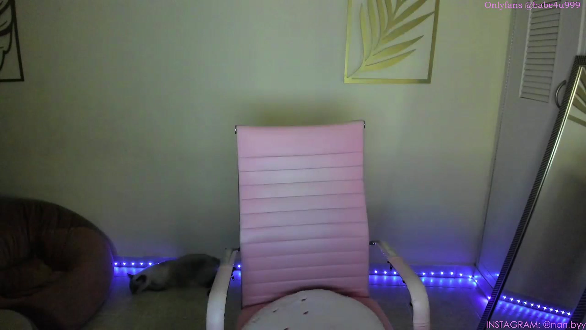 Gallery image thumbnail from NancyyB's myfreecams stream on, 09/16/2023, 24:39 image 10 of 20
