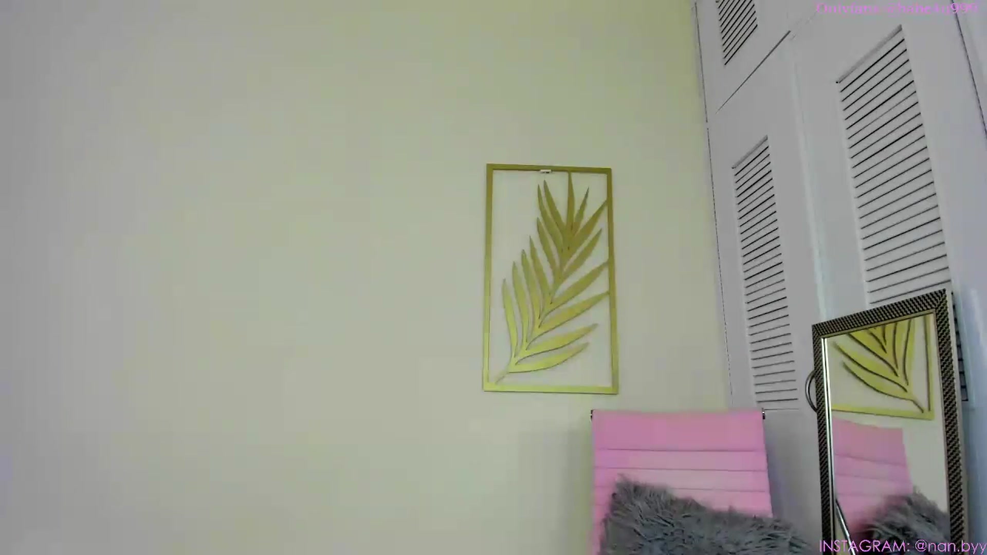 Gallery image thumbnail from NancyyB's myfreecams stream on, 09/19/2023, 22:55 image 3 of 20