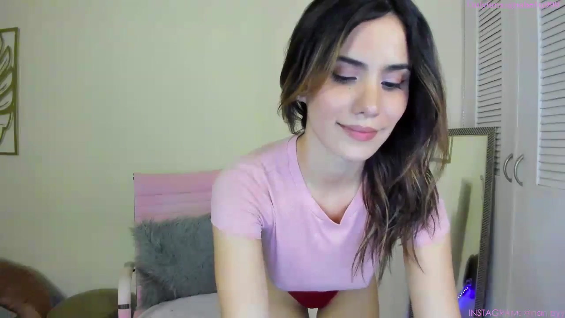 Gallery image thumbnail from NancyyB's myfreecams stream on, 09/26/2023, 02:15 image 11 of 20