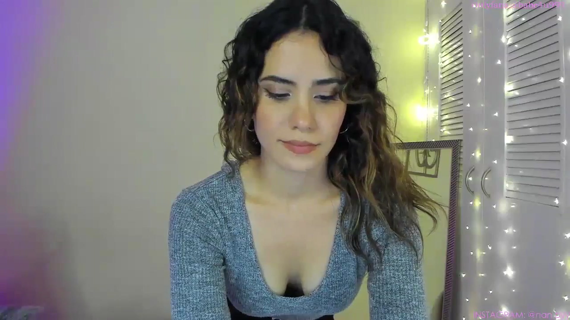 Gallery image thumbnail from NancyyB's myfreecams stream on, 11/07/2023, 24:18 image 11 of 20