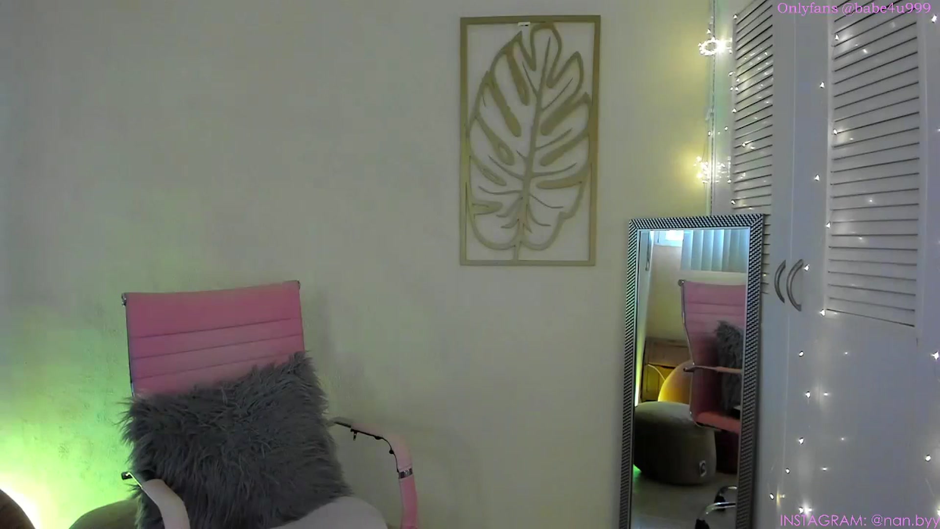 Gallery image thumbnail from NancyyB's myfreecams stream on, 11/24/2023, 23:34 image 10 of 20