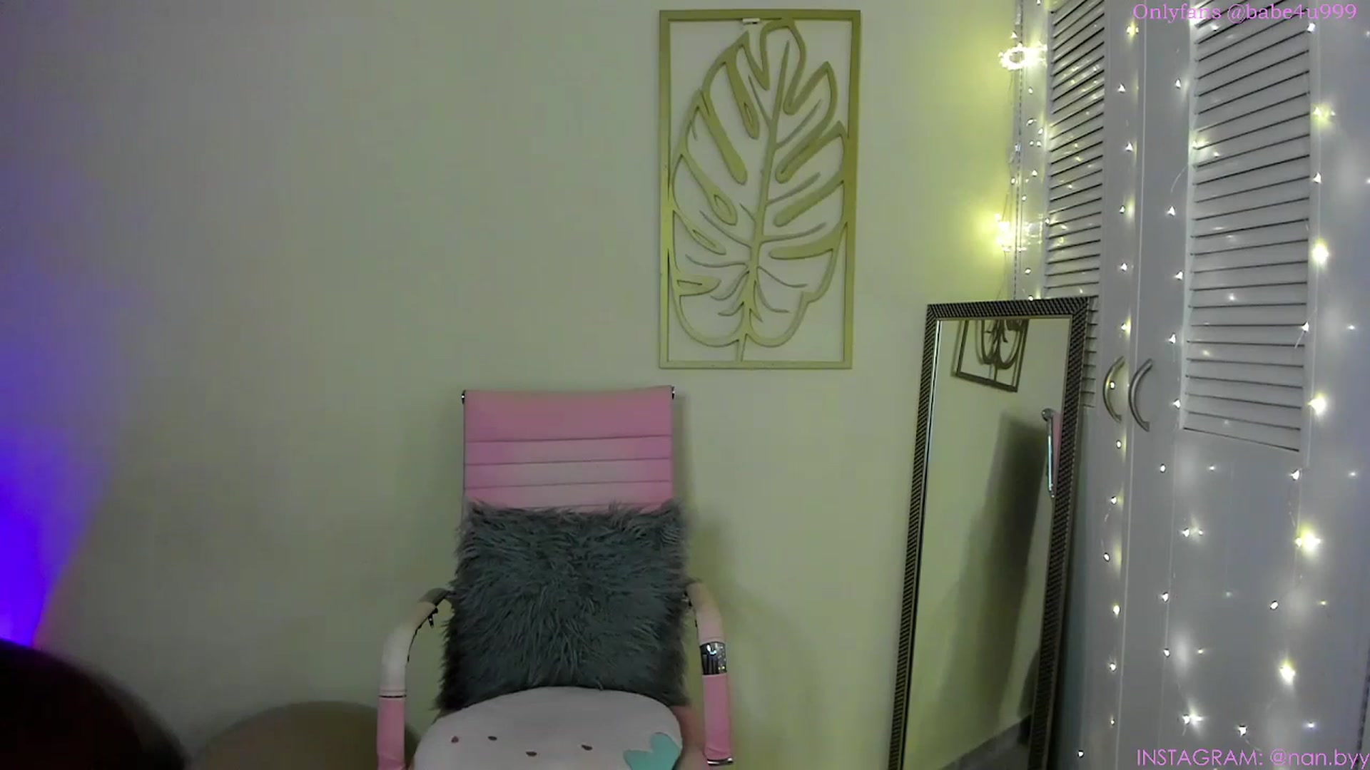 Gallery image thumbnail from NancyyB's myfreecams stream on, 12/01/2023, 03:58 image 16 of 20