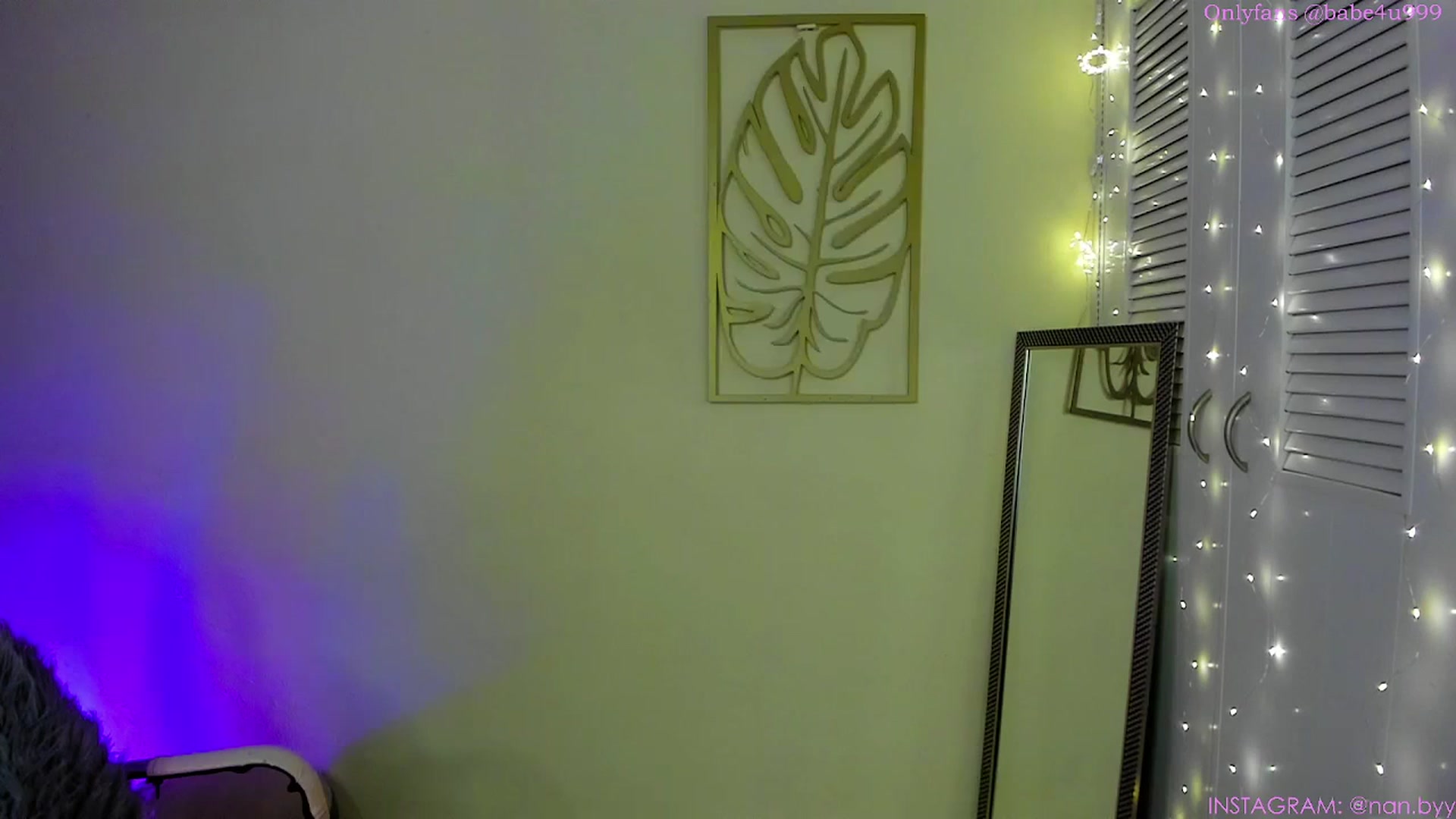 Gallery image thumbnail from NancyyB's myfreecams stream on, 12/08/2023, 01:34 image 1 of 20