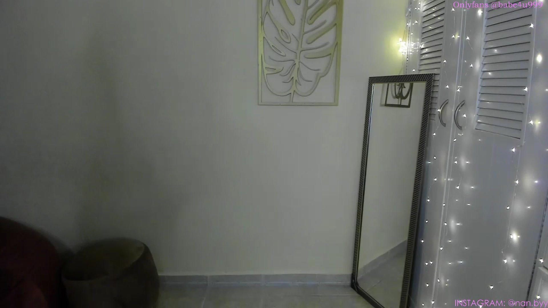 Gallery image thumbnail from NancyyB's myfreecams stream on, 12/12/2023, 01:29 image 7 of 20