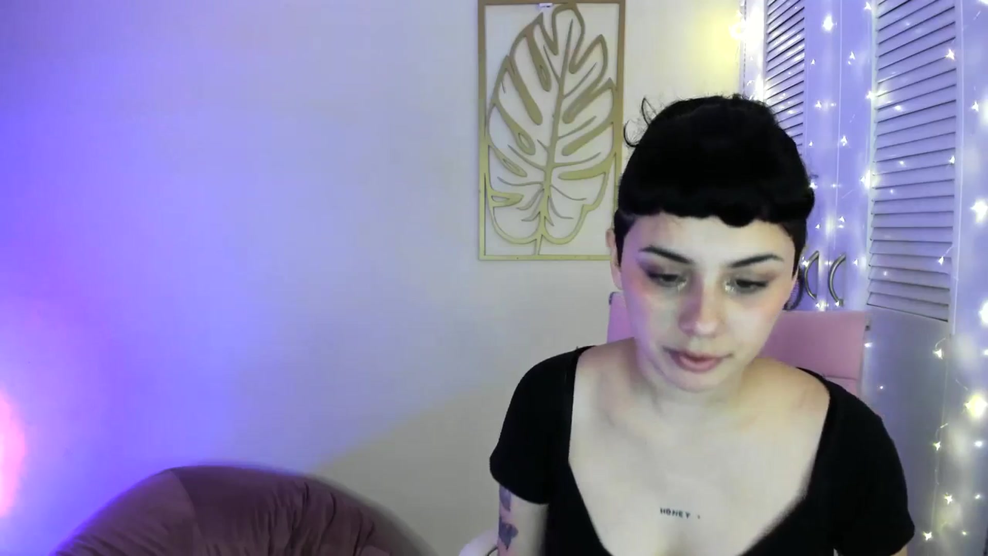 Gallery image thumbnail from NancyyB's myfreecams stream on, 01/12/2024, 03:48 image 14 of 20