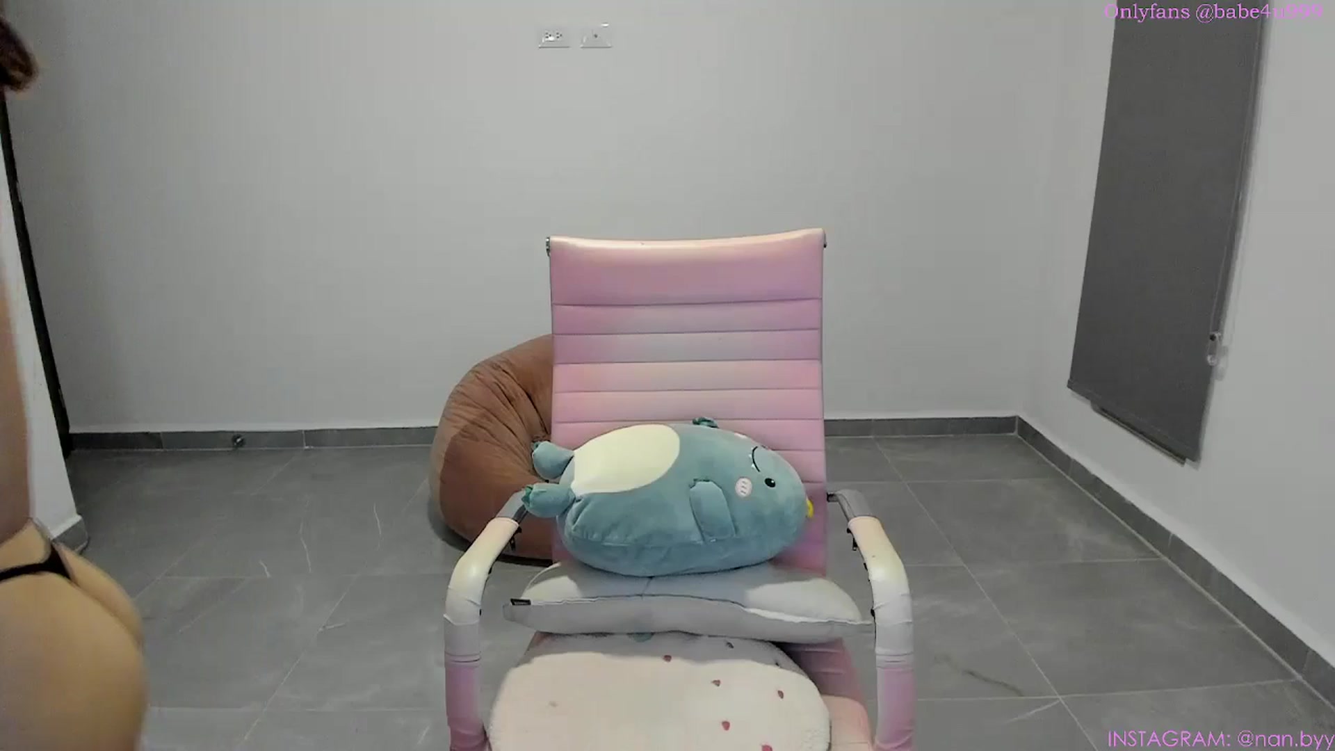 Gallery image thumbnail from NancyyB's myfreecams stream on, 01/24/2024, 03:24 image 2 of 20