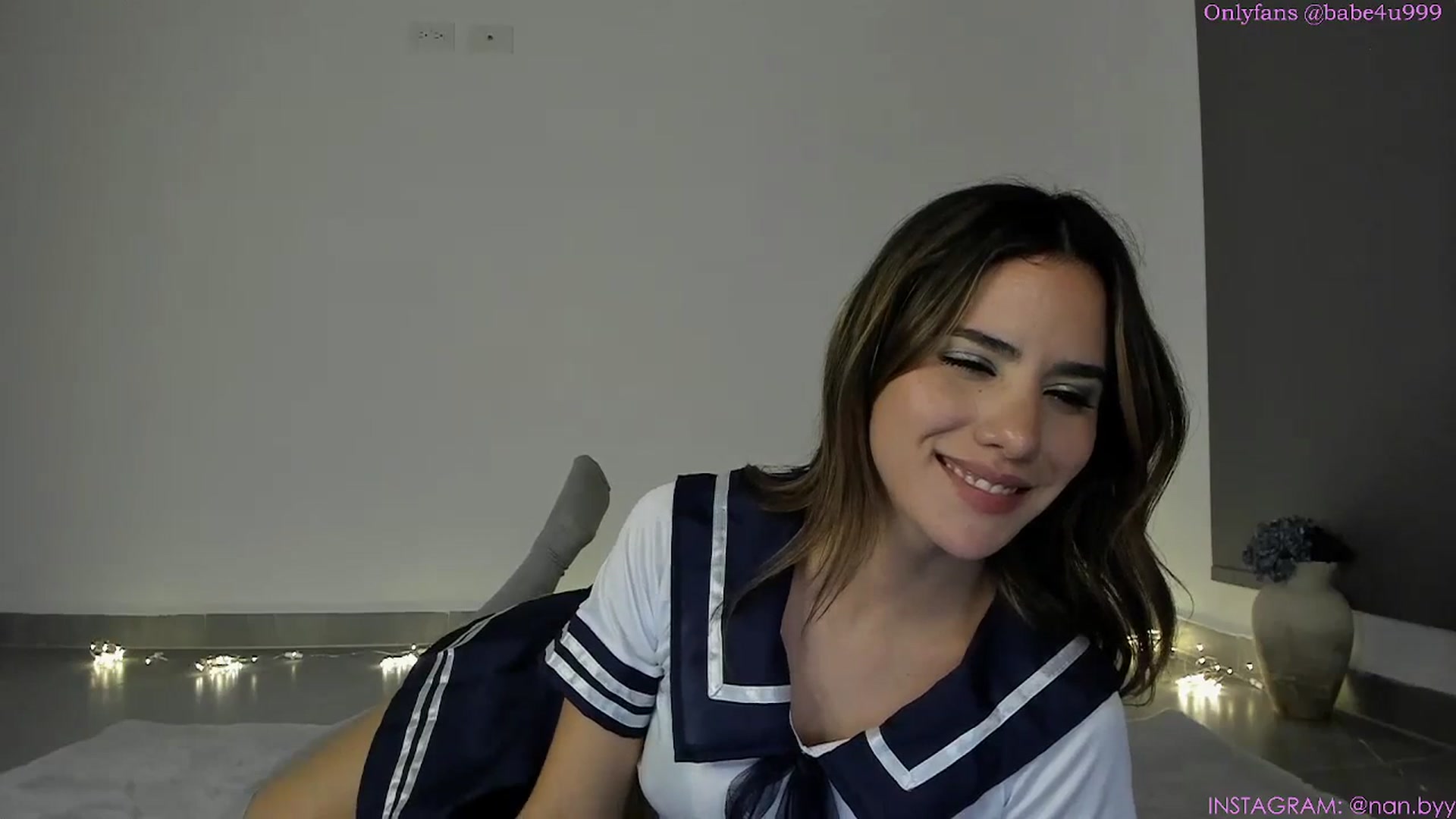 Gallery image thumbnail from NancyyB's myfreecams stream on, 02/02/2024, 24:32 image 6 of 20