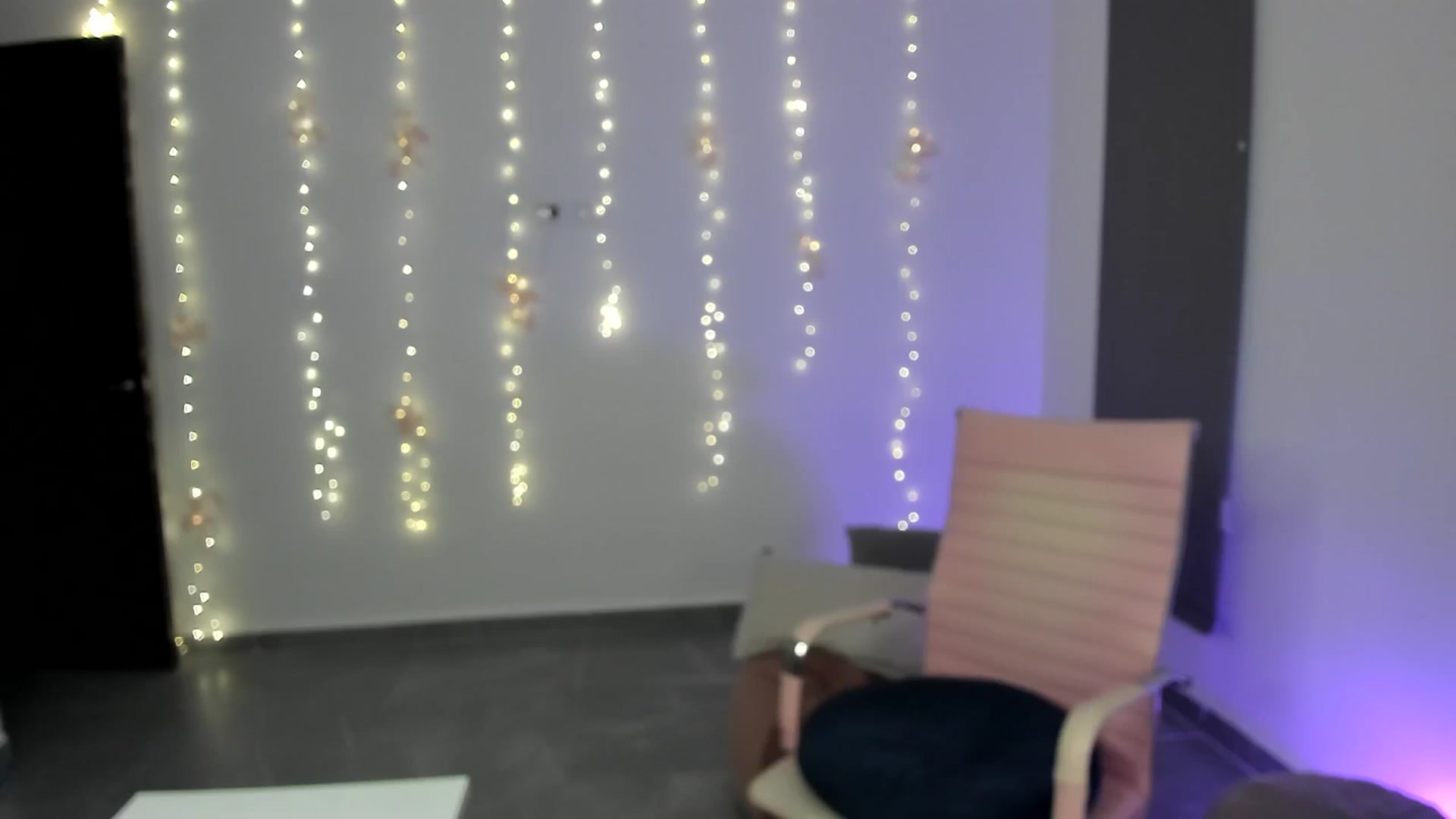 Gallery image thumbnail from NancyyB's myfreecams stream on, 06/26/2024, 03:53 image 20 of 20