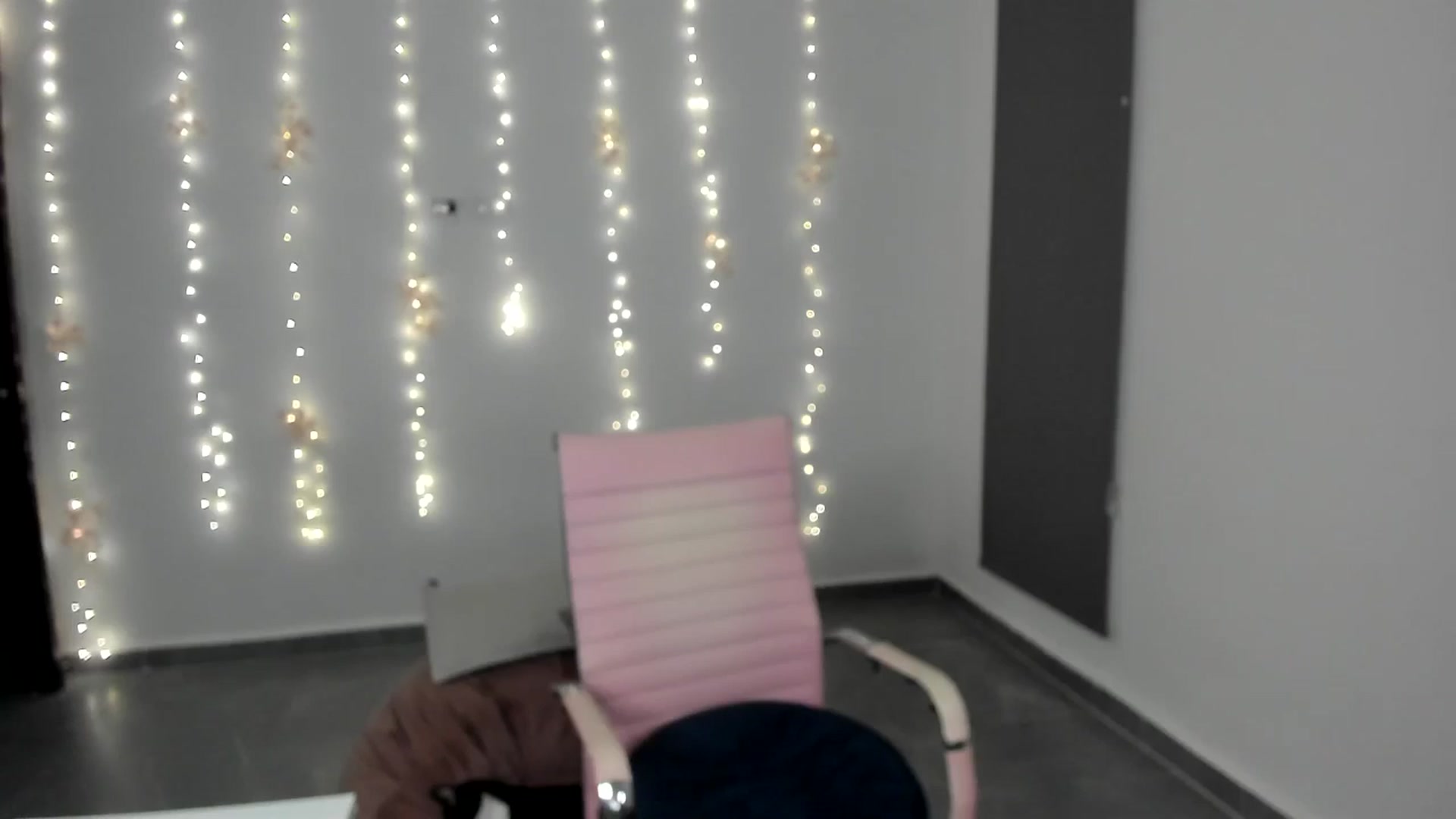 Gallery image thumbnail from NancyyB's myfreecams stream on, 07/02/2024, 06:30 image 11 of 20