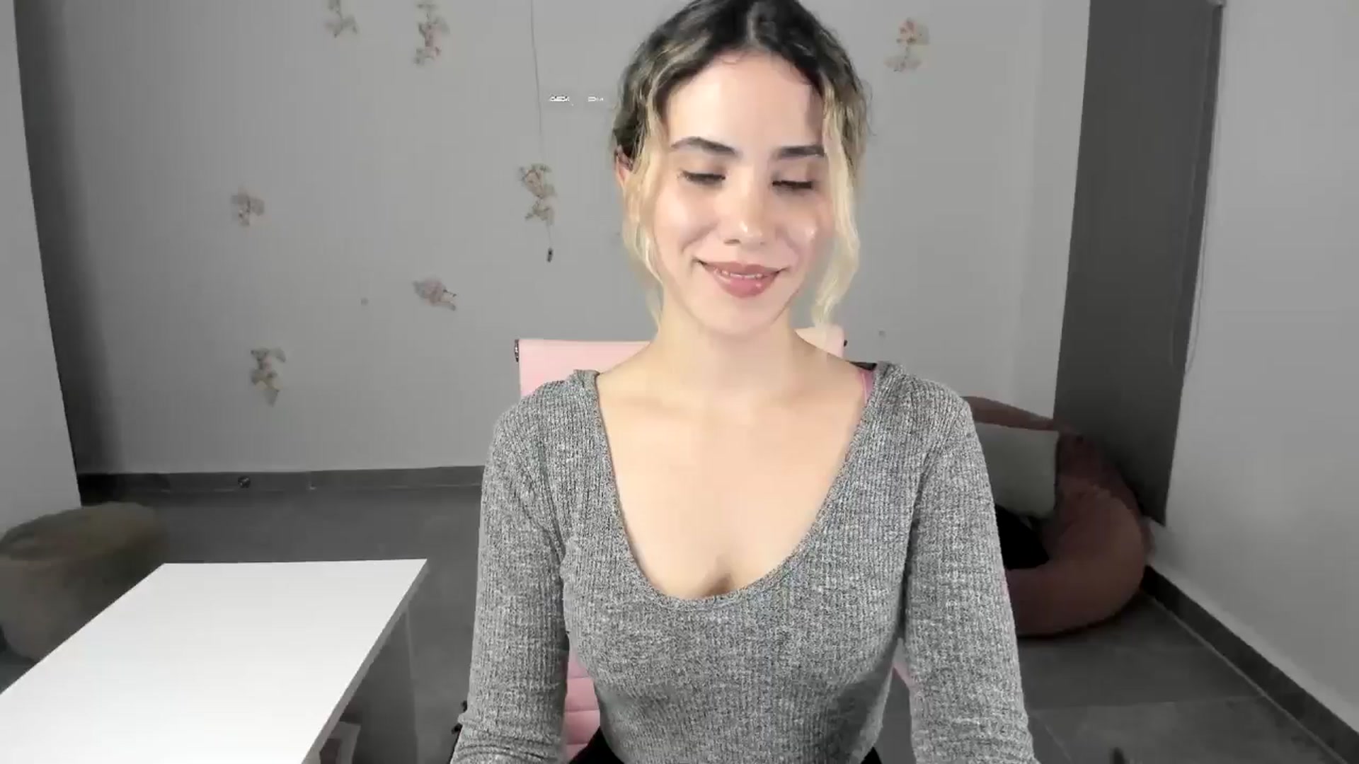 Gallery image thumbnail from NancyyB's myfreecams stream on, 07/07/2024, 07:02 image 5 of 20
