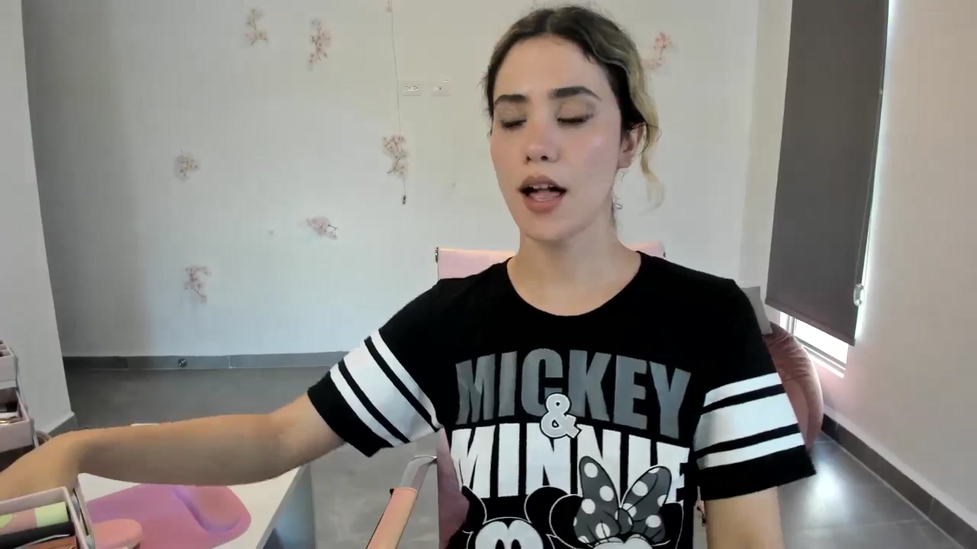 Gallery image thumbnail from NancyyB's myfreecams stream on, 07/08/2024, 16:00 image 7 of 20