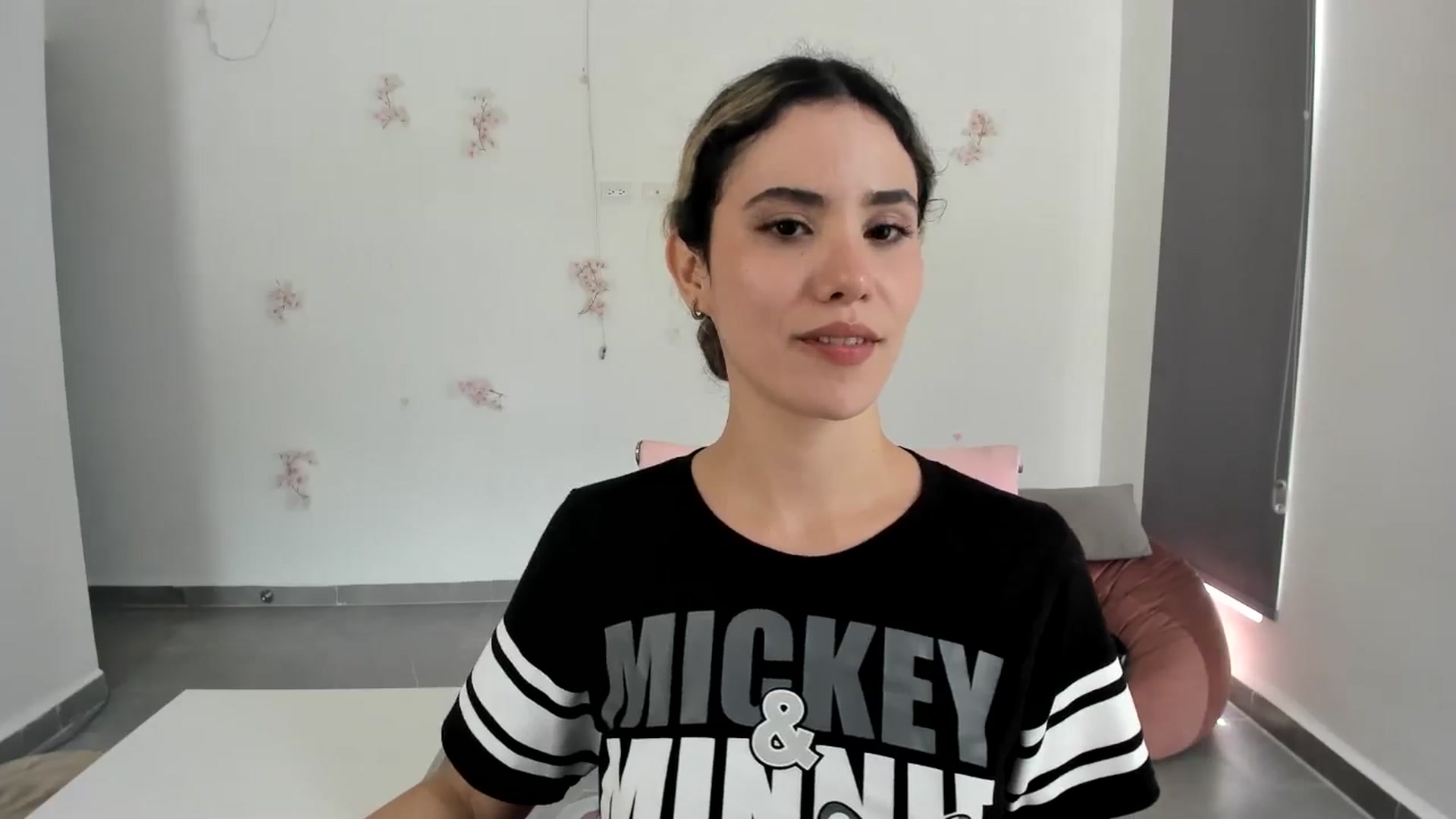 Gallery image thumbnail from NancyyB's myfreecams stream on, 07/08/2024, 16:23 image 15 of 20